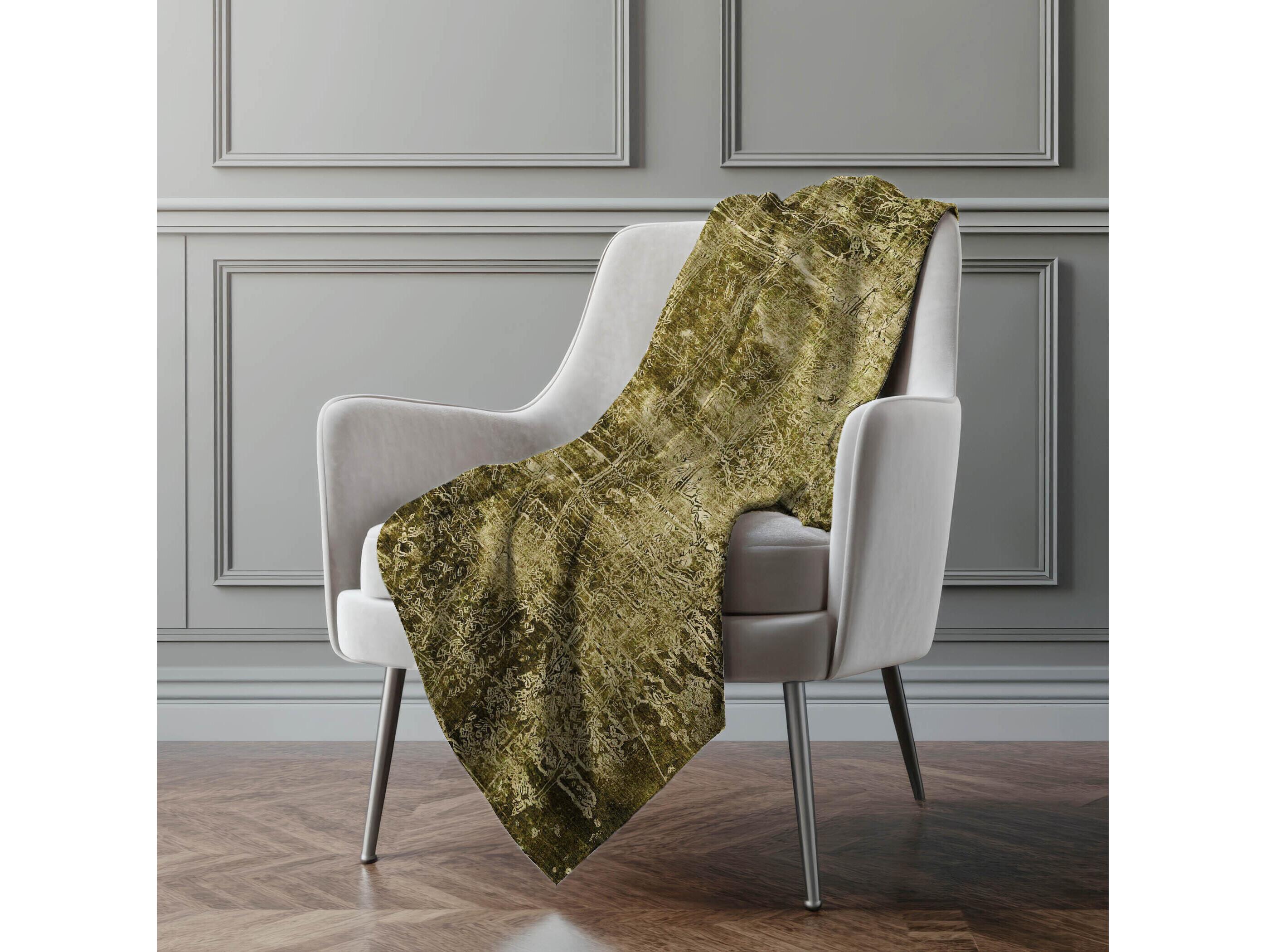 Dalyn Sherpa Brown Polyester Throw