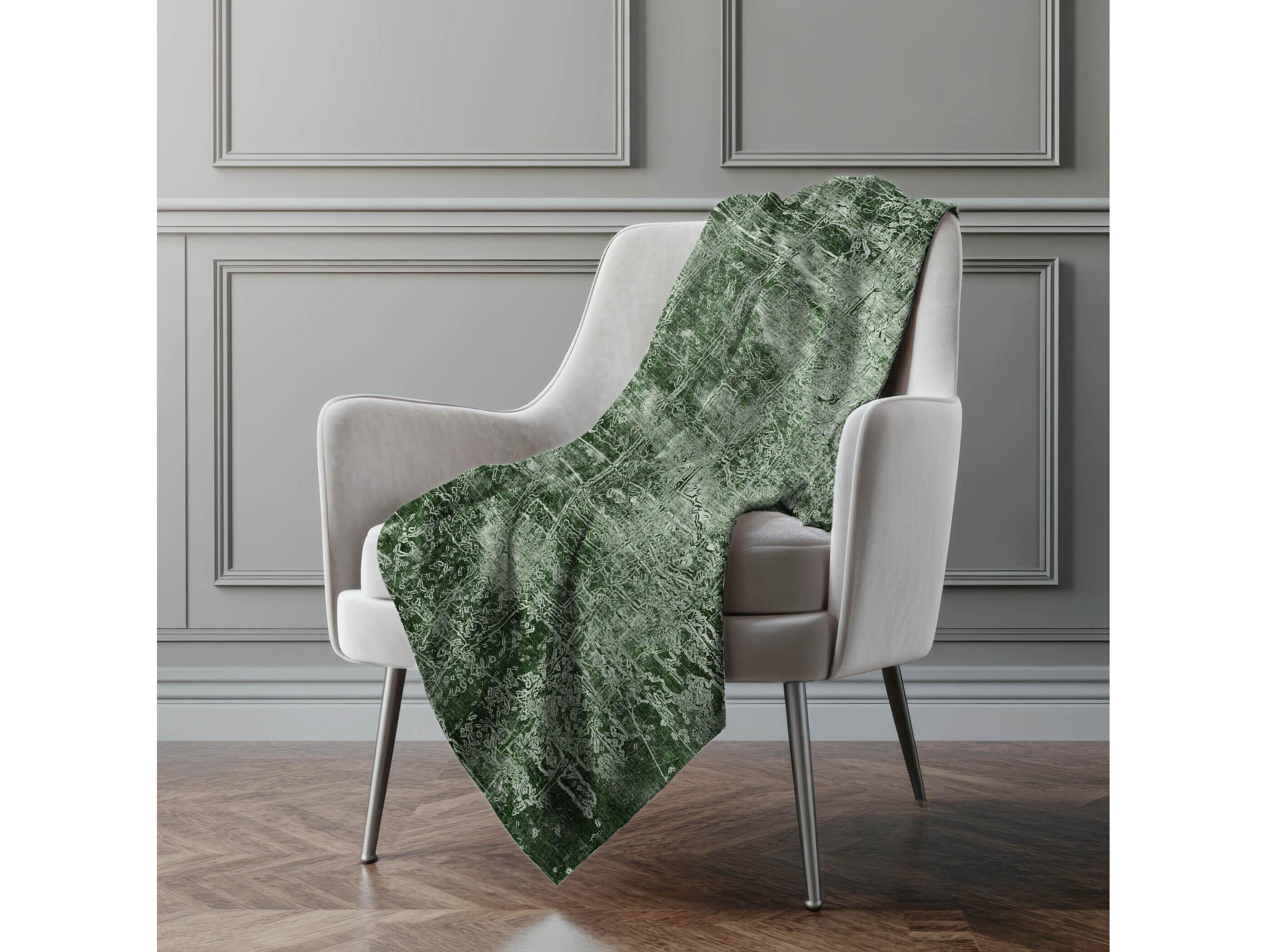 Dalyn Sherpa Green Polyester Throw