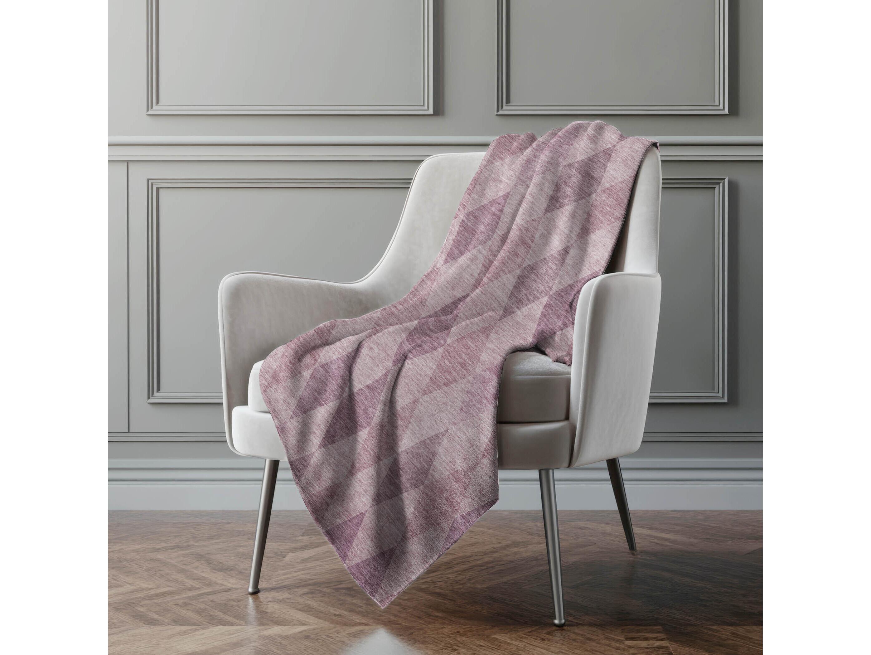 Dalyn Sherpa Pink Polyester Throw