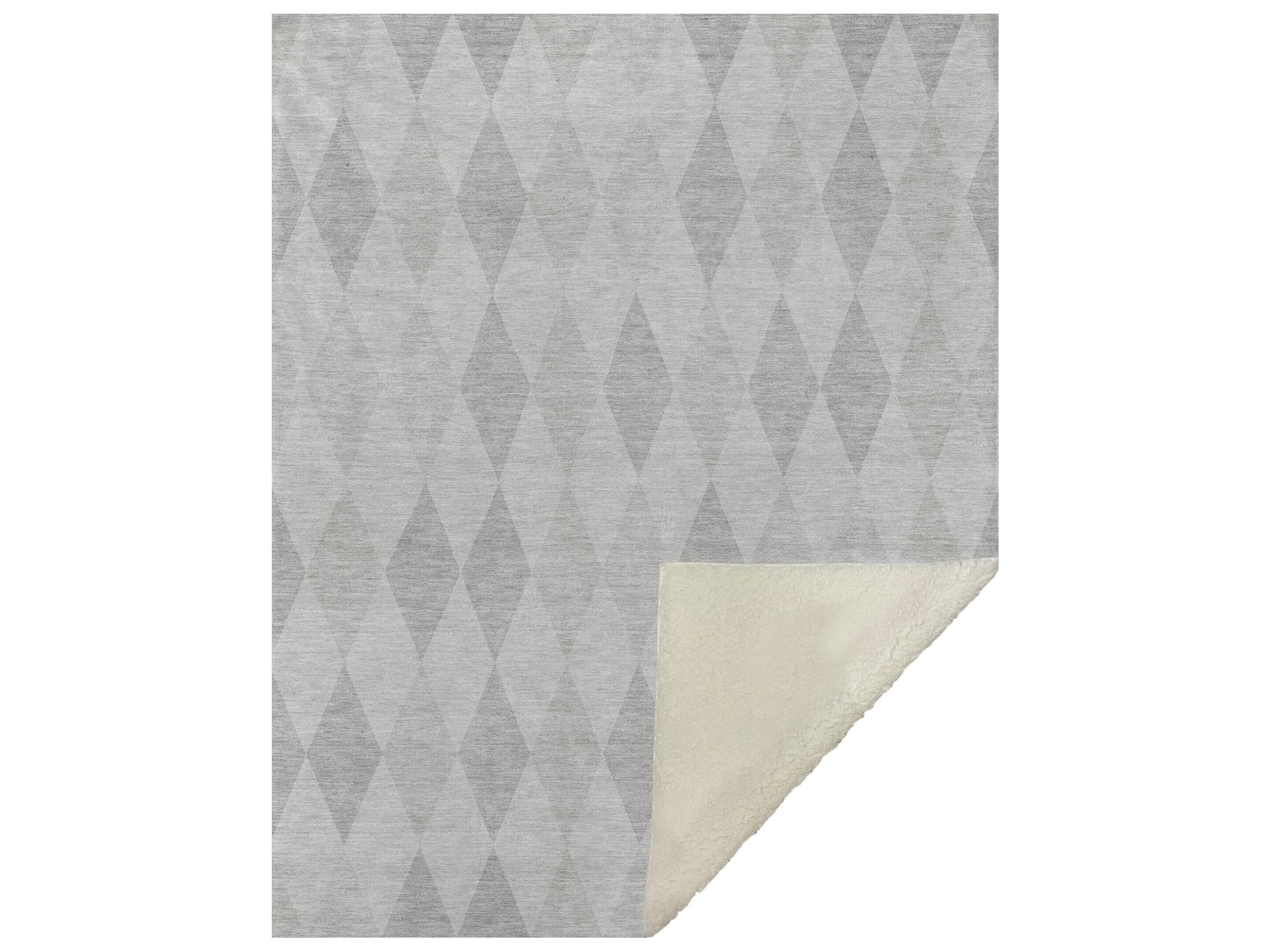 Dalyn Sherpa Ivory Polyester Throw