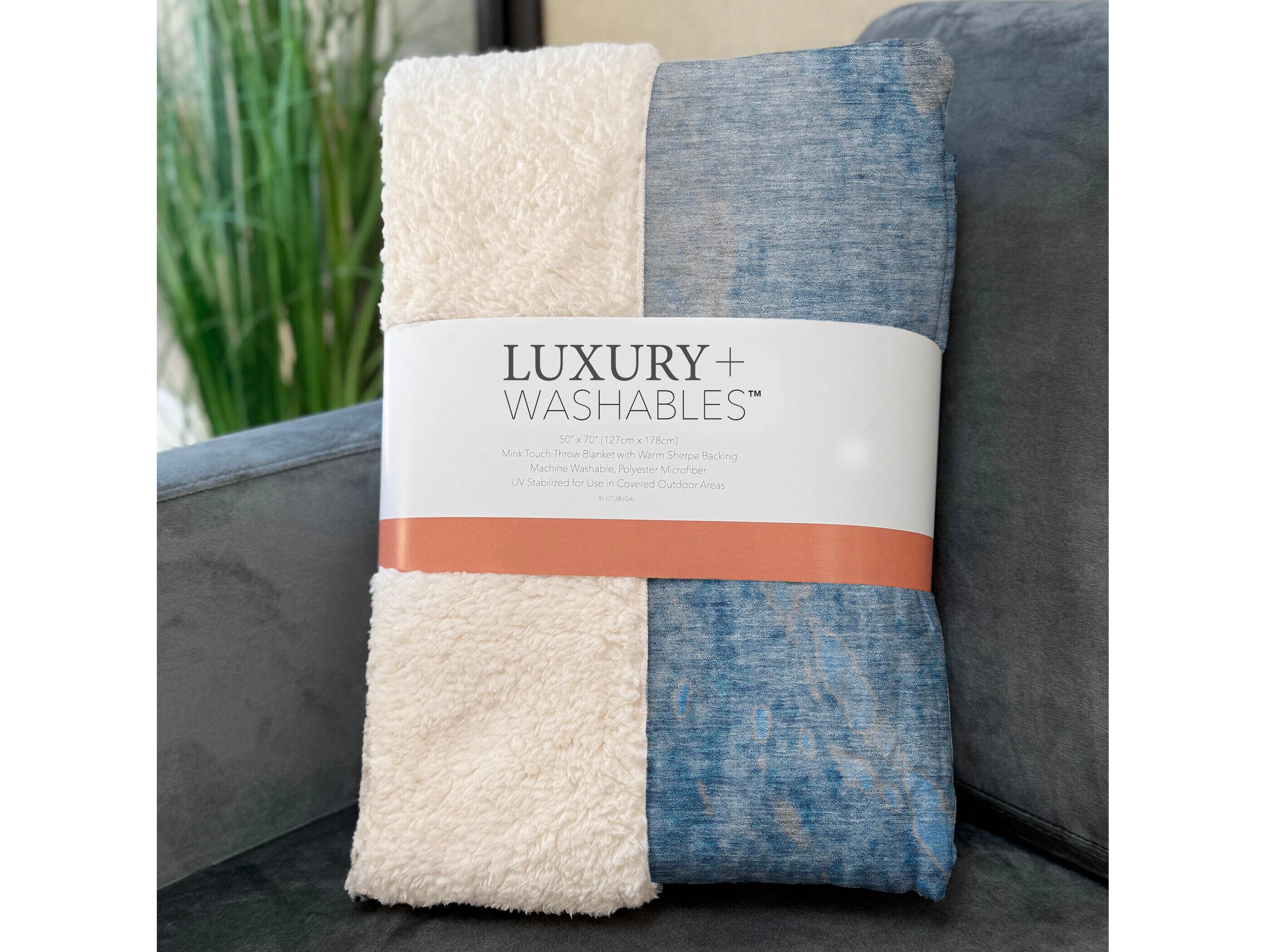 Dalyn Sherpa Blue Polyester Throw