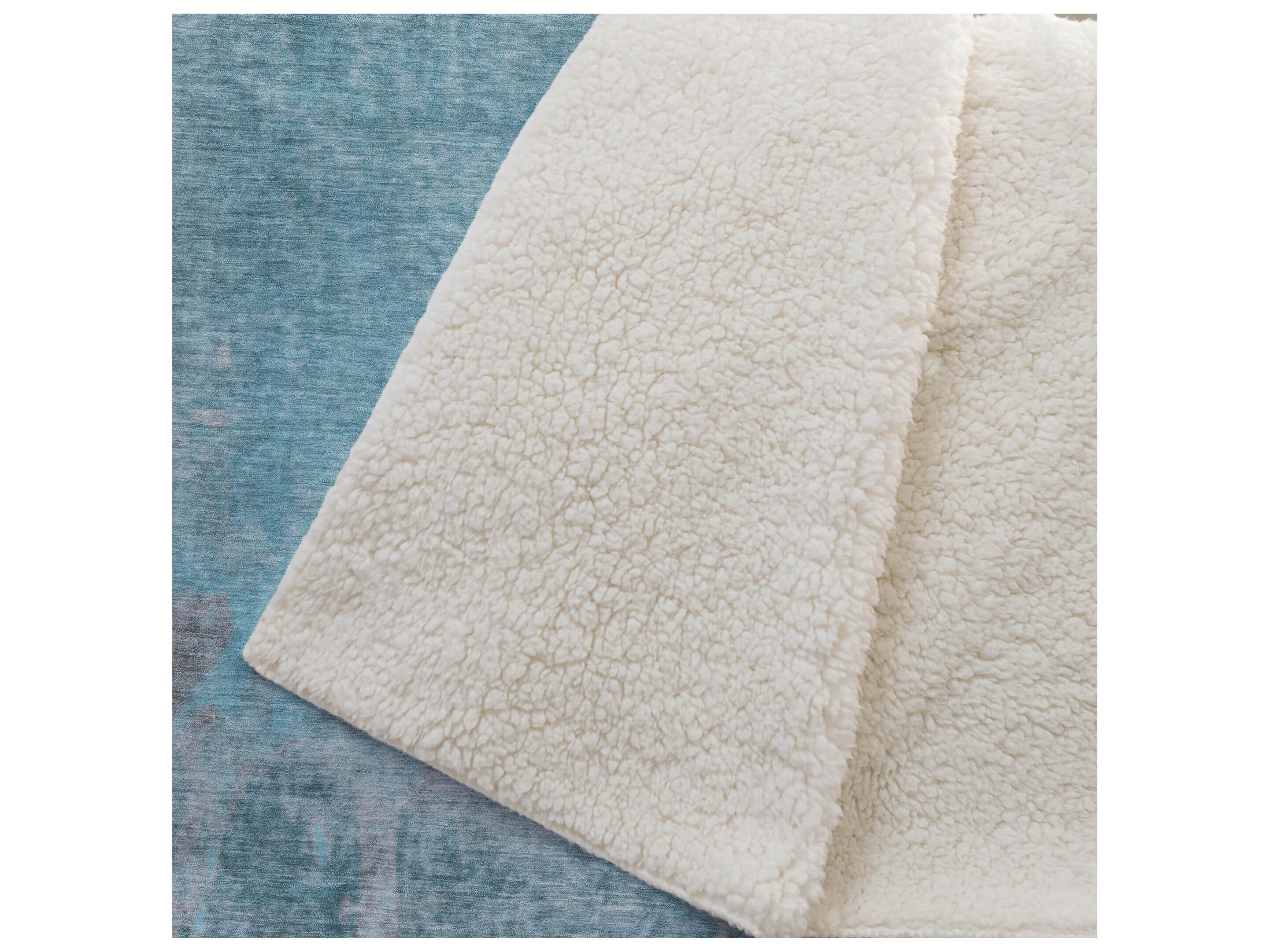 Dalyn Sherpa Teal Polyester Throw