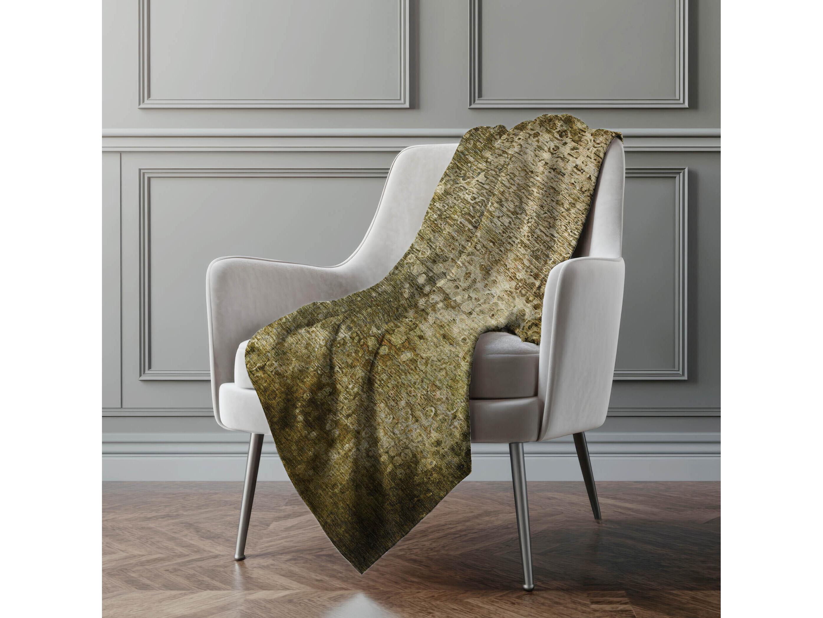 Dalyn Sherpa Brown Polyester Throw