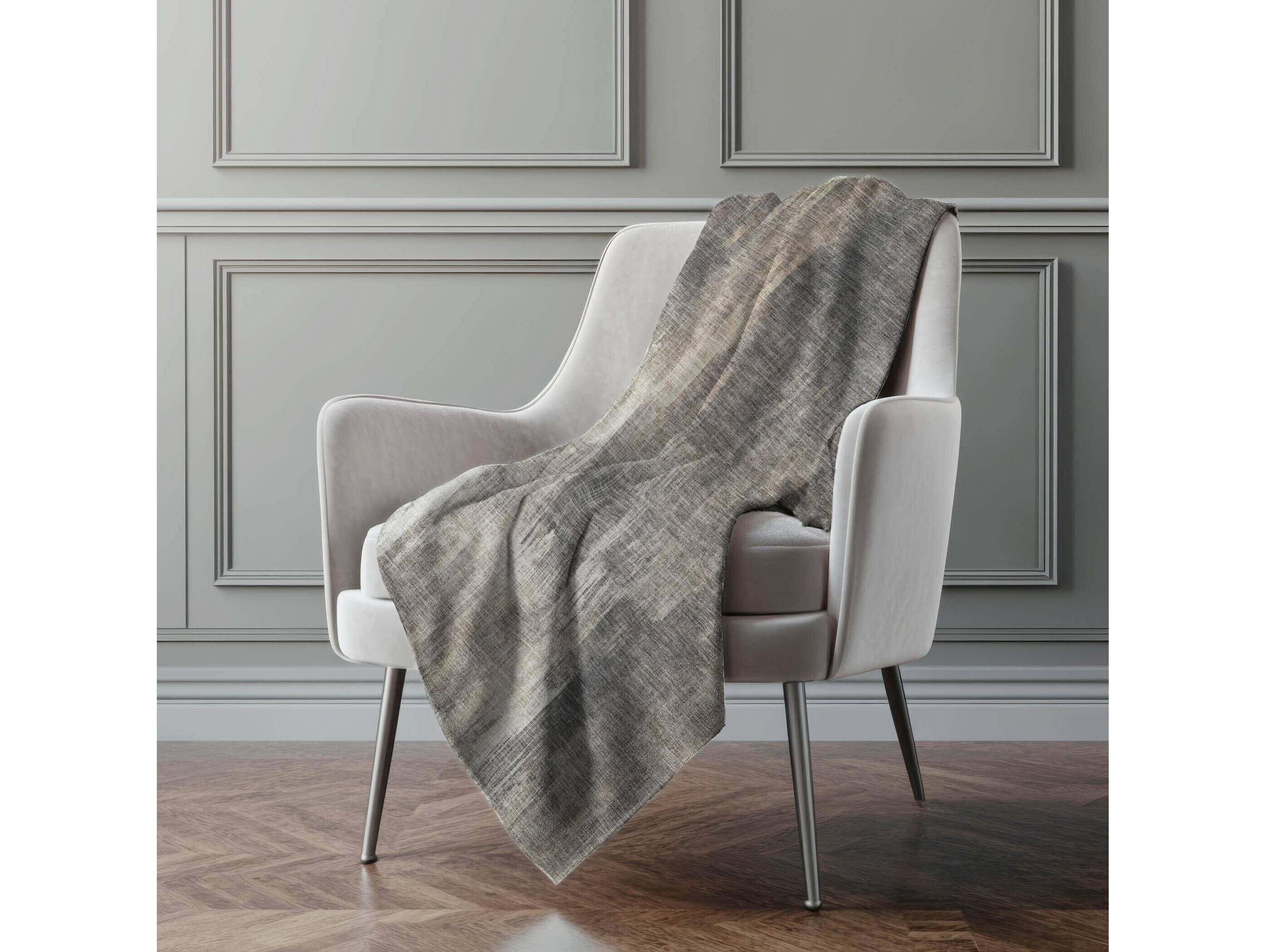Dalyn Sherpa Brown Polyester Throw