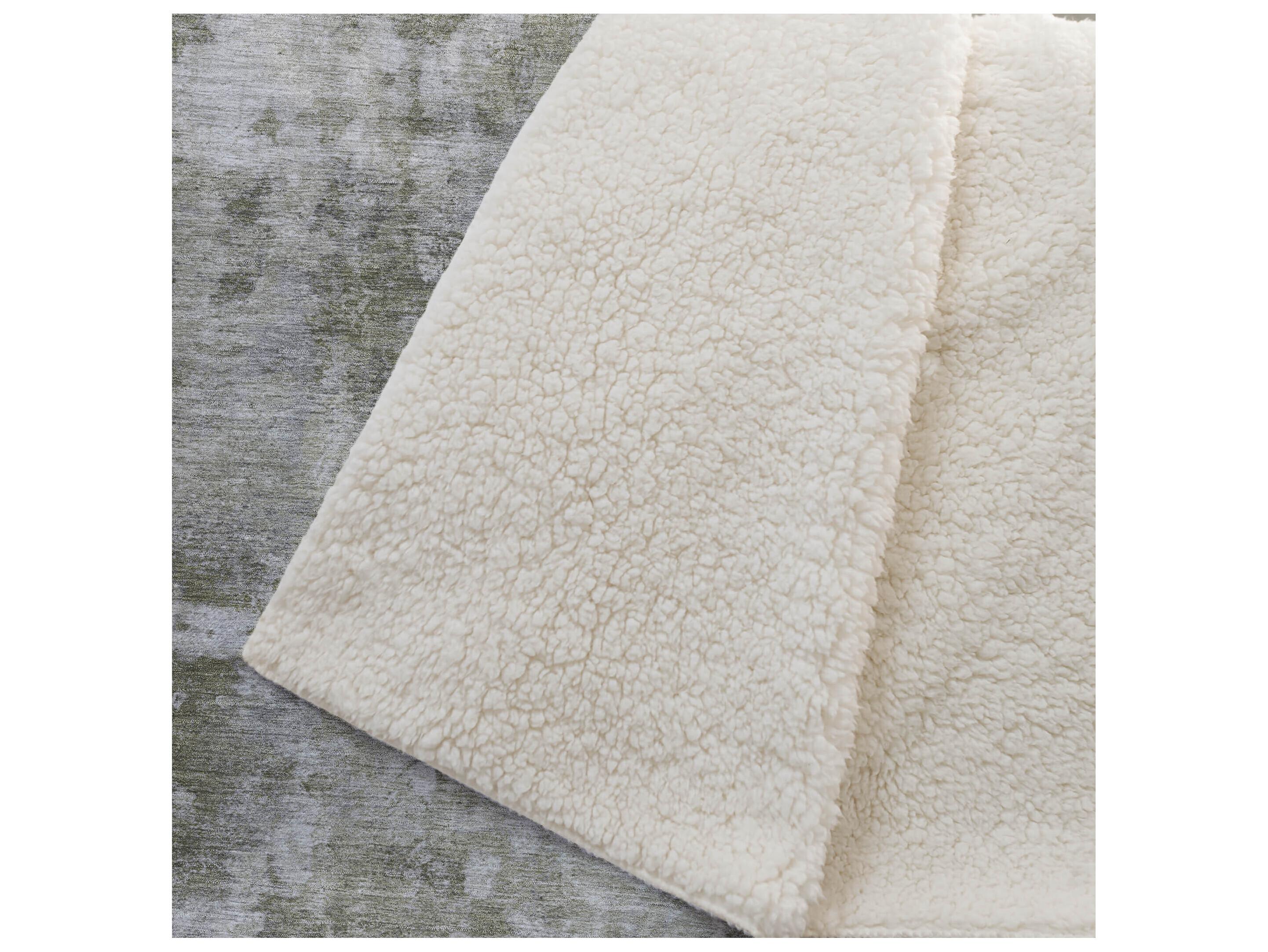 Dalyn Sherpa Brown Polyester Throw