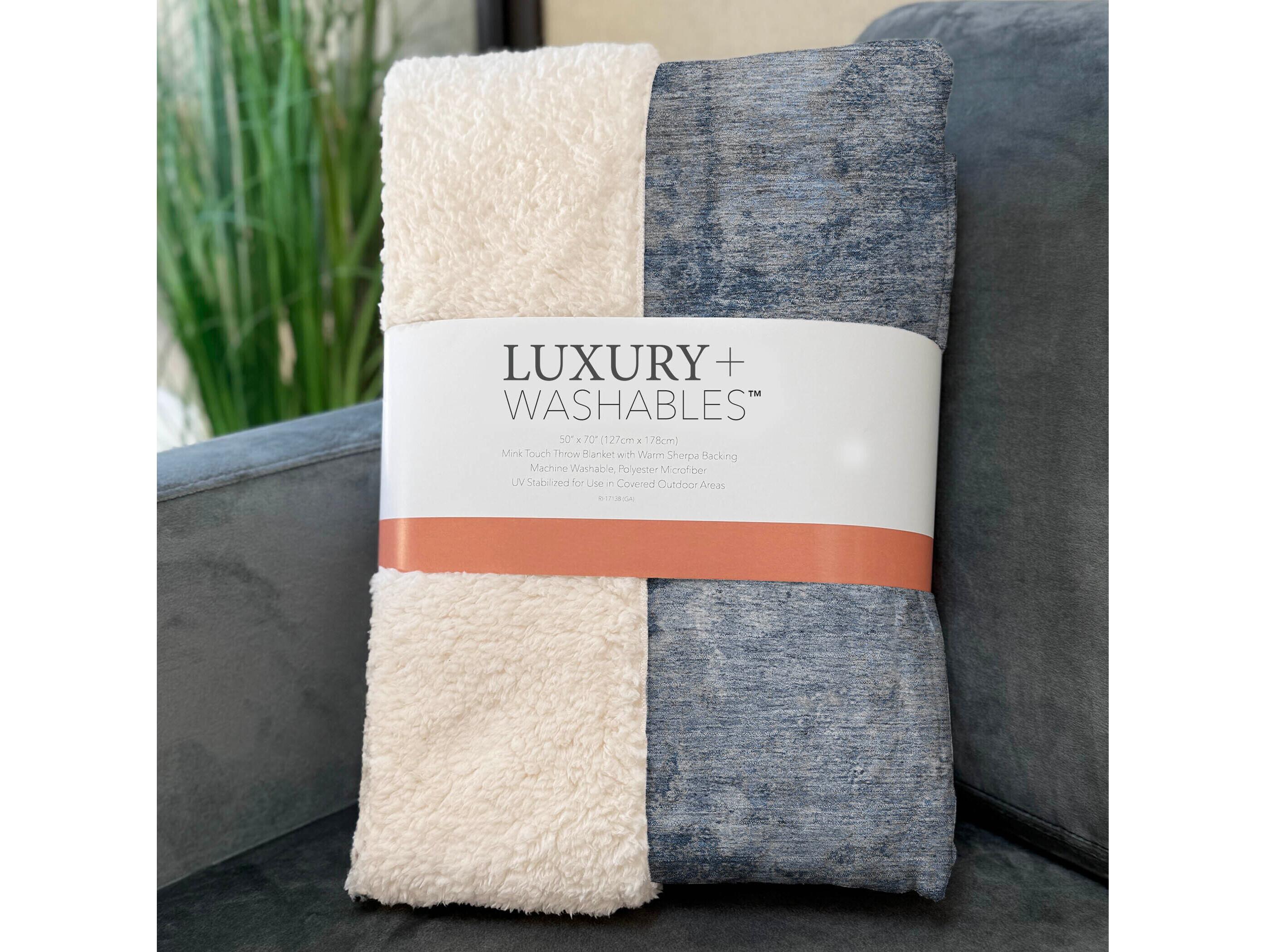 Dalyn Sherpa Blue Polyester Throw