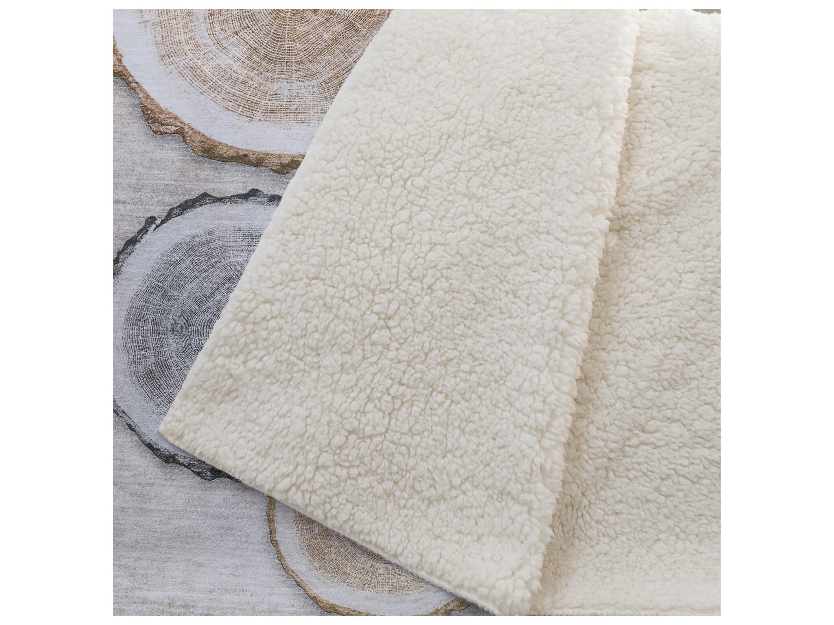 Dalyn Sherpa Brown Polyester Throw