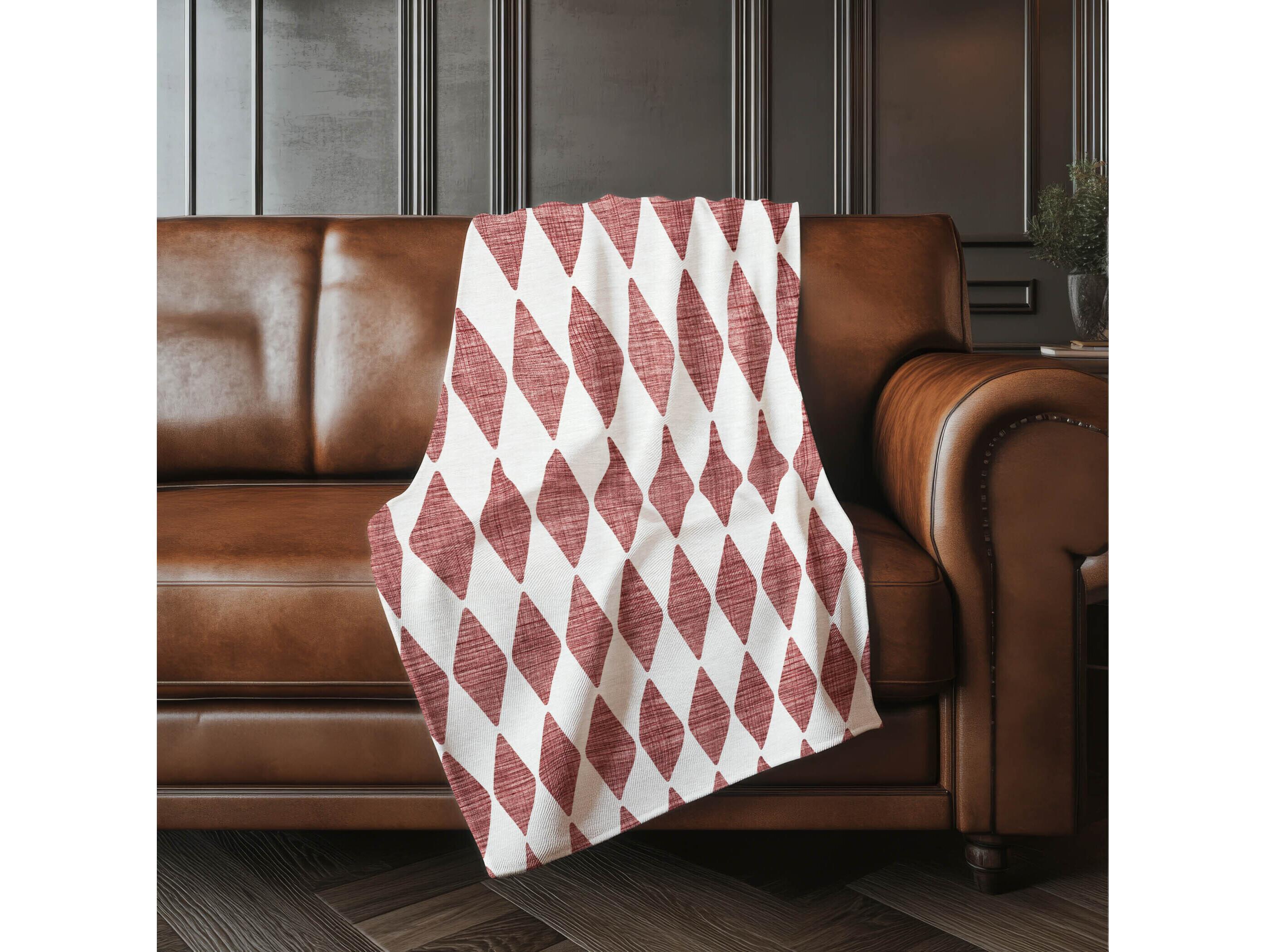 Dalyn Sherpa Red Polyester Throw