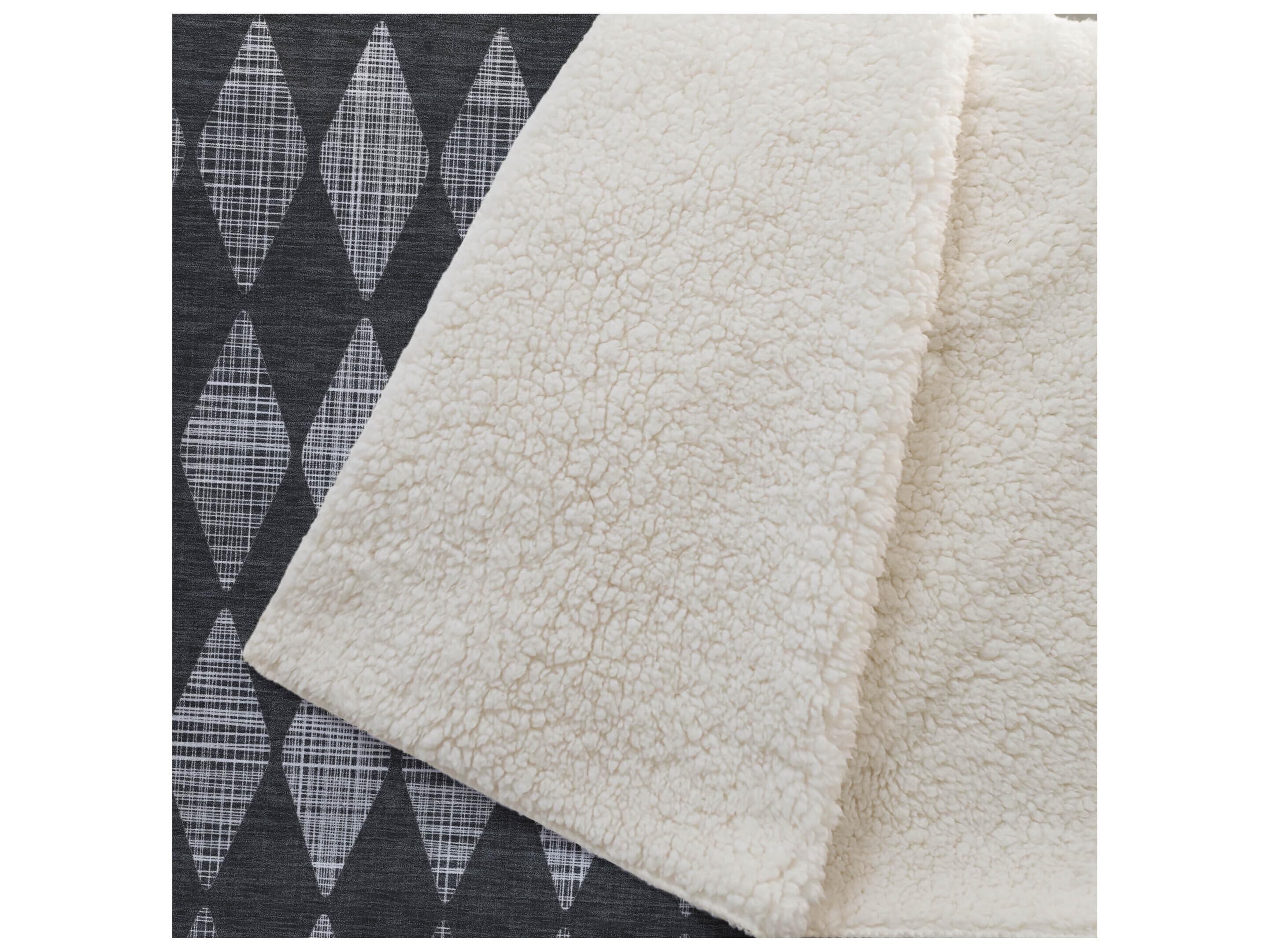 Dalyn Sherpa Gray Polyester Throw