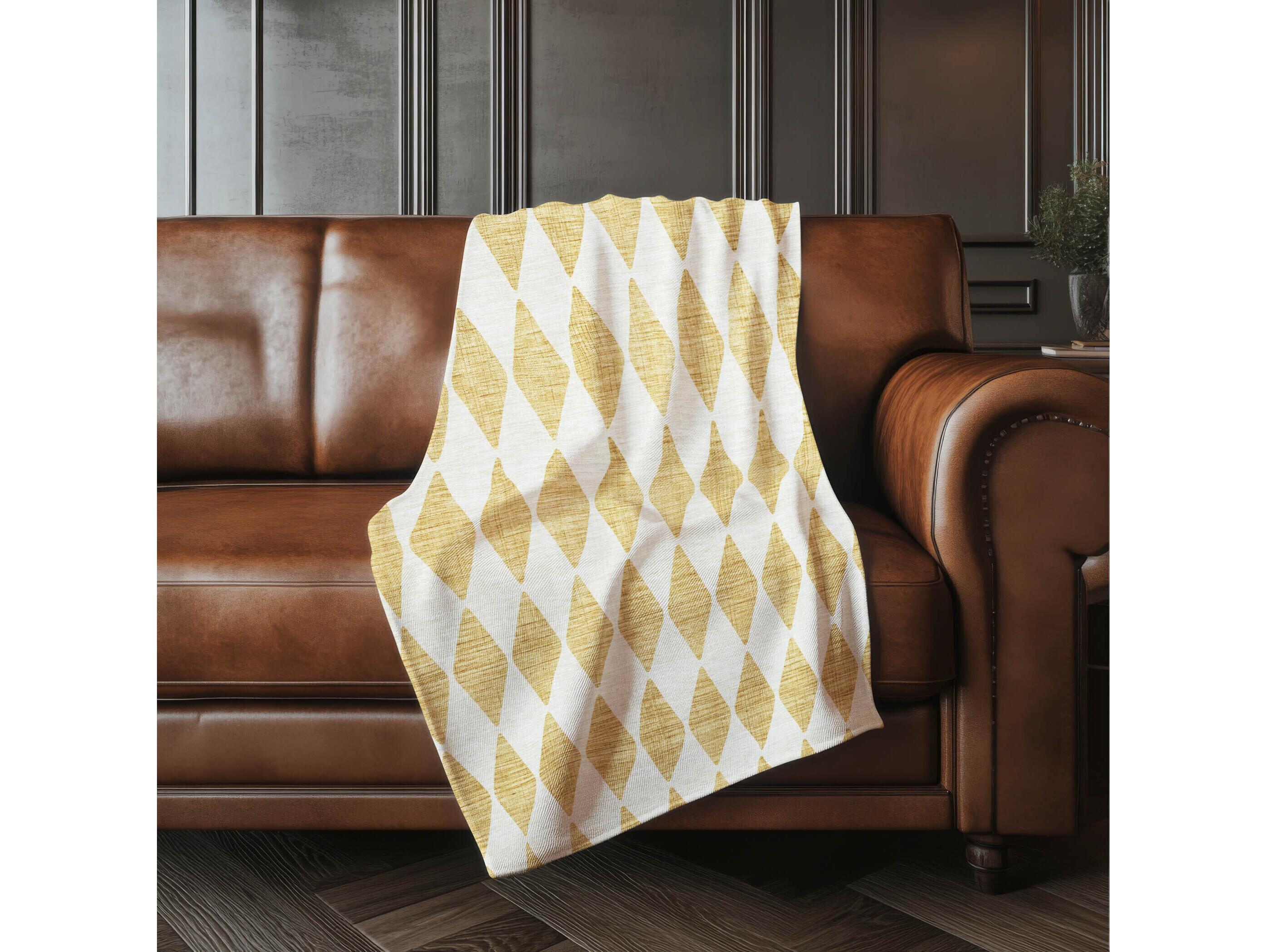 Dalyn Sherpa Gold Polyester Throw
