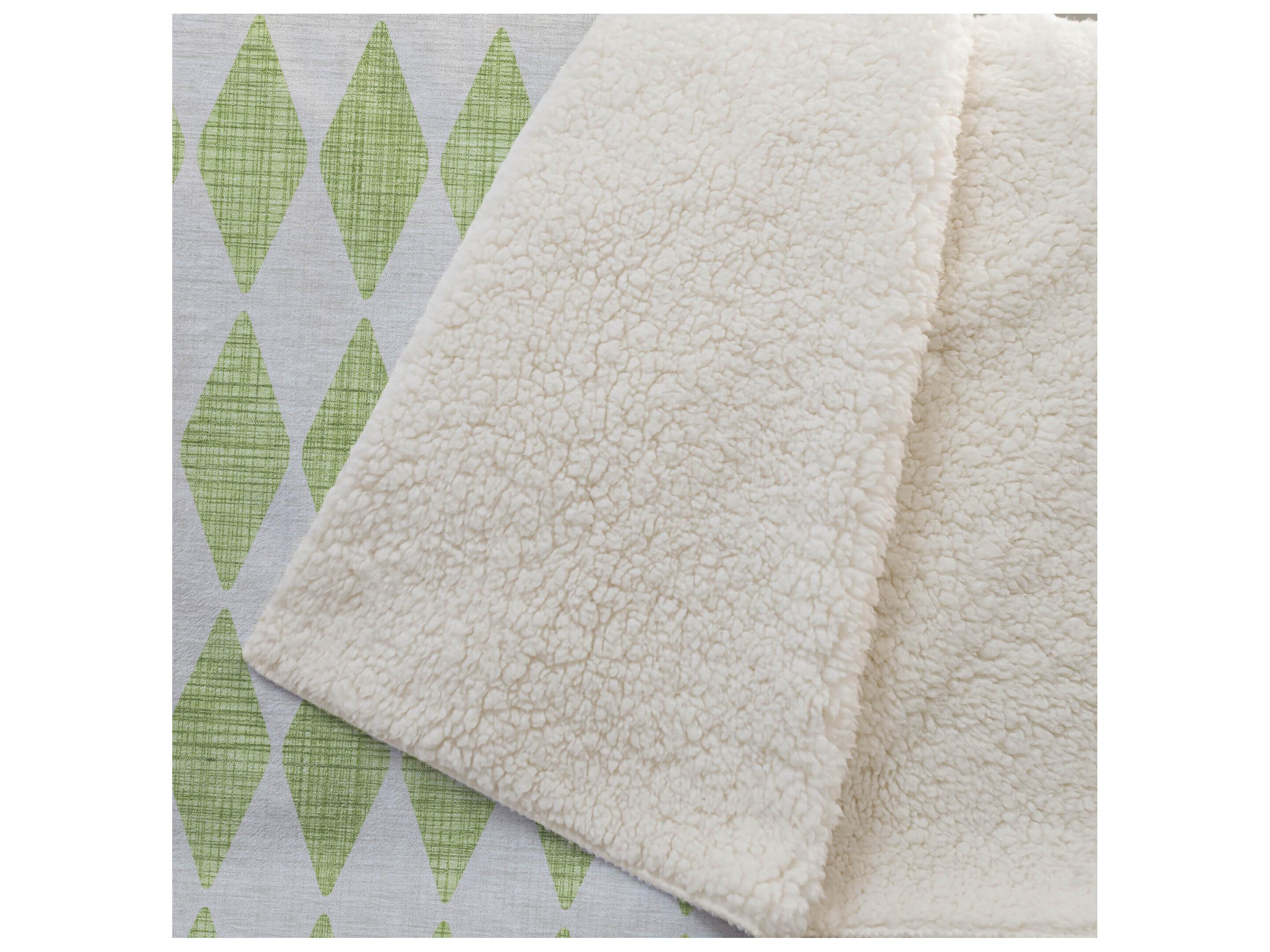 Dalyn Sherpa Green Polyester Throw