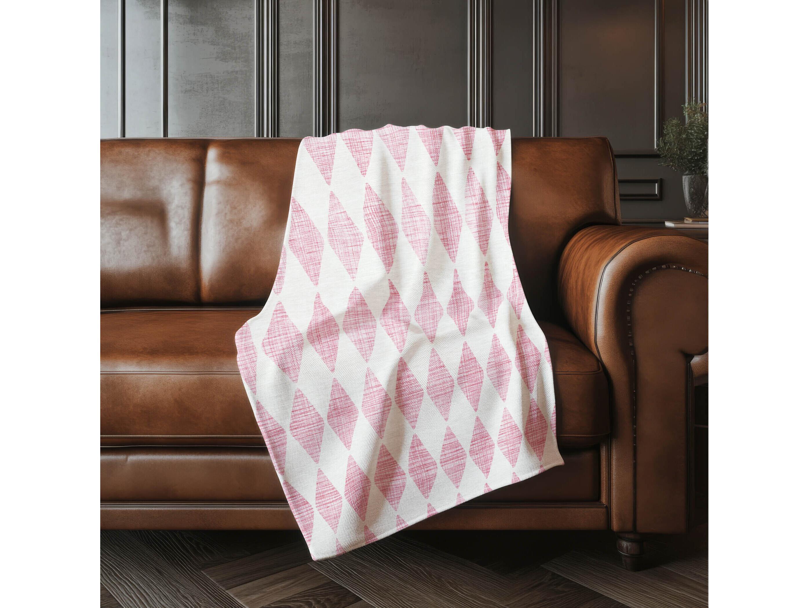 Dalyn Sherpa Pink Polyester Throw