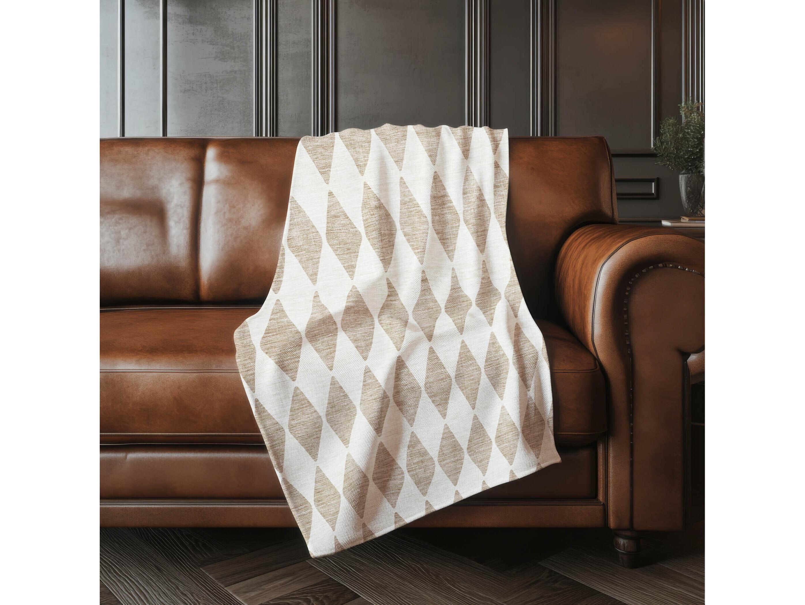 Dalyn Sherpa Brown Polyester Throw