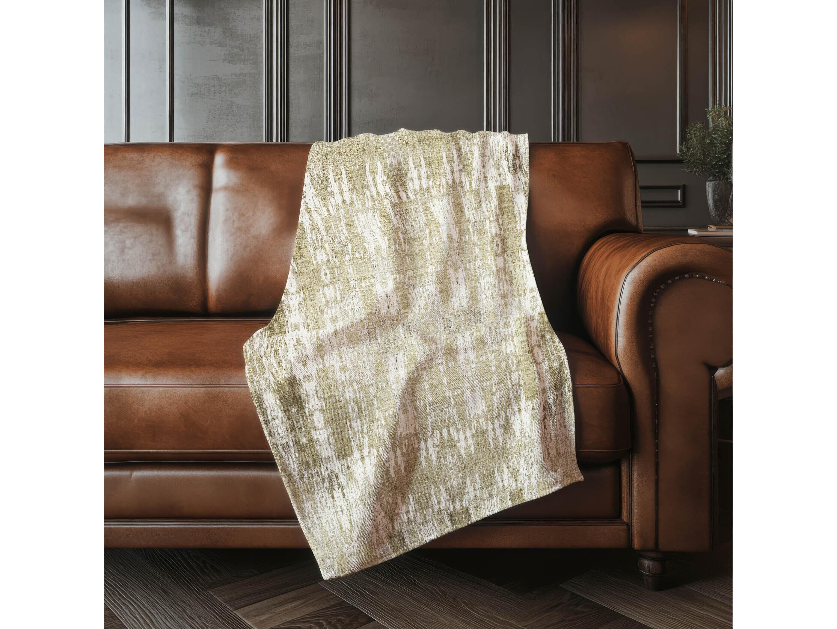 Dalyn Sherpa Brown Polyester Throw