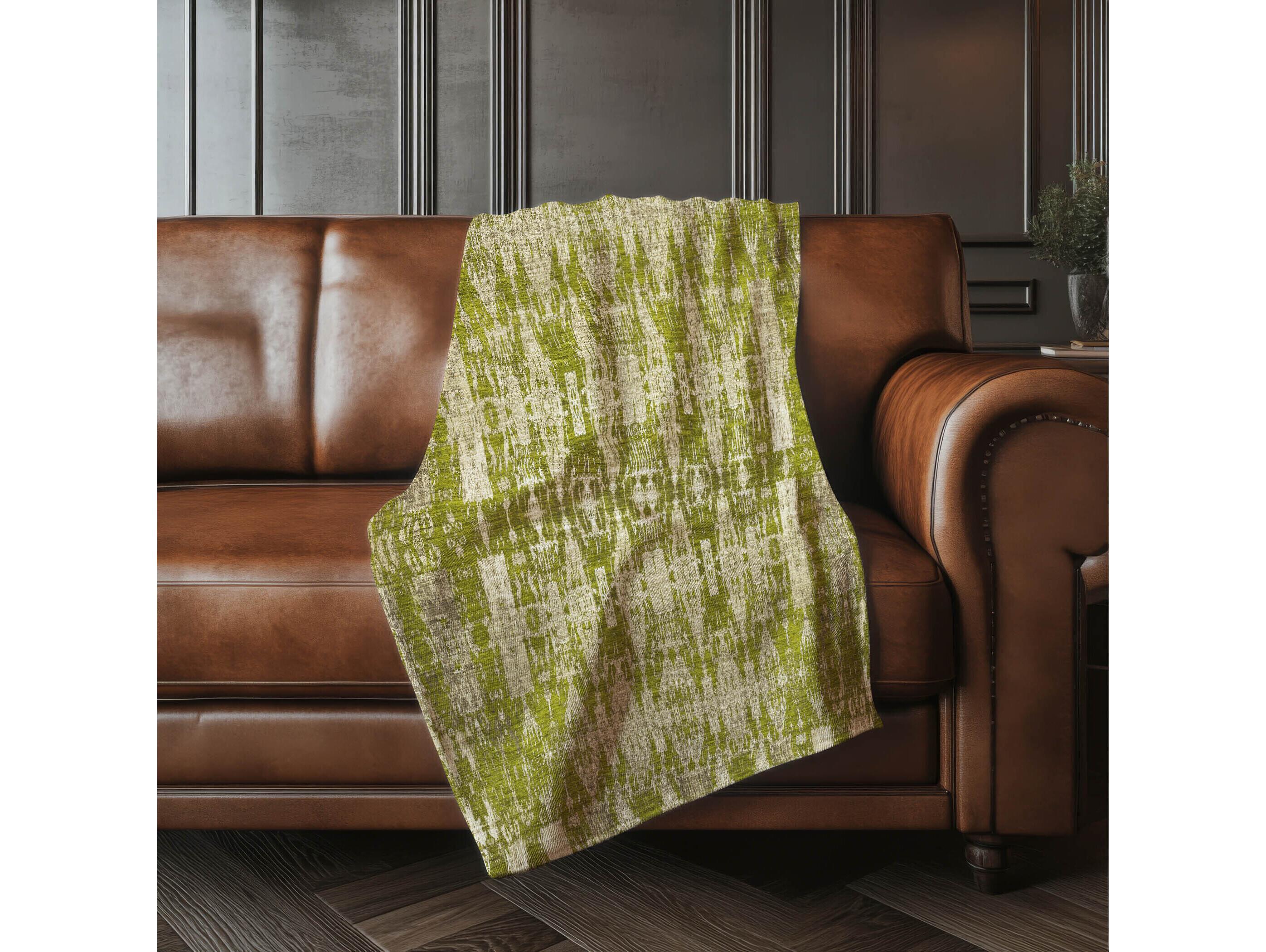 Dalyn Sherpa Green Polyester Throw