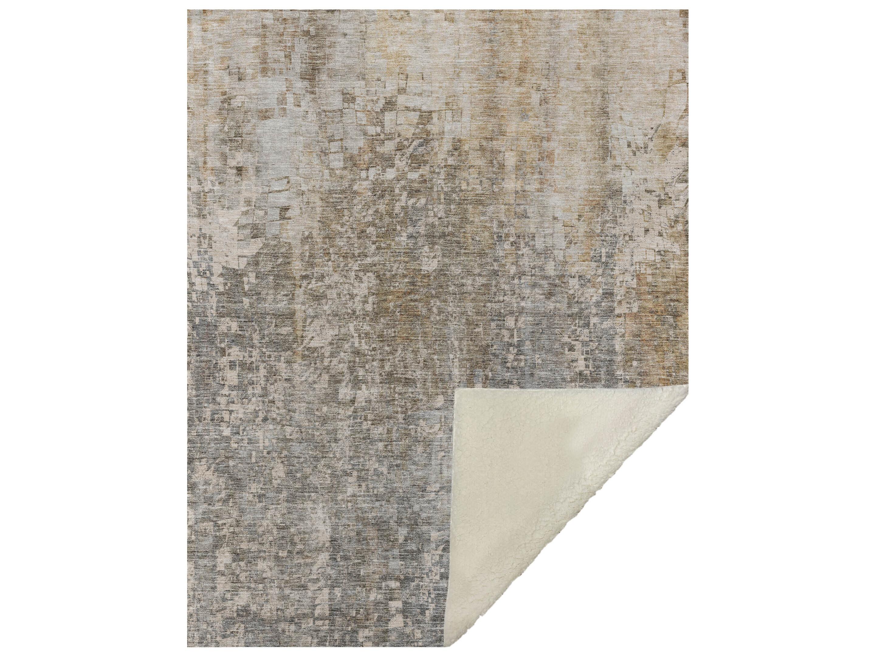 Dalyn Sherpa Brown Polyester Throw