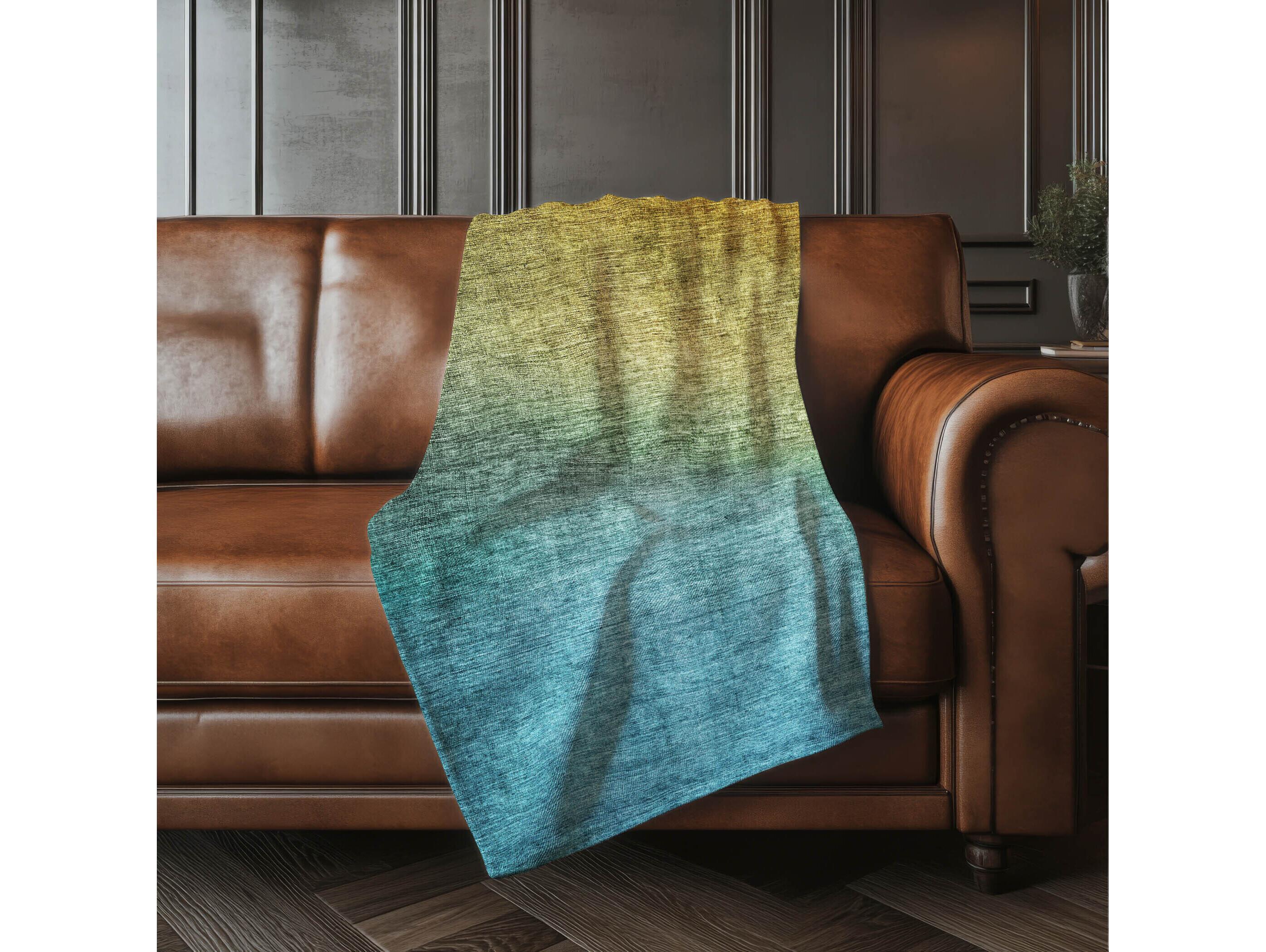 Dalyn Sherpa Brown Polyester Throw