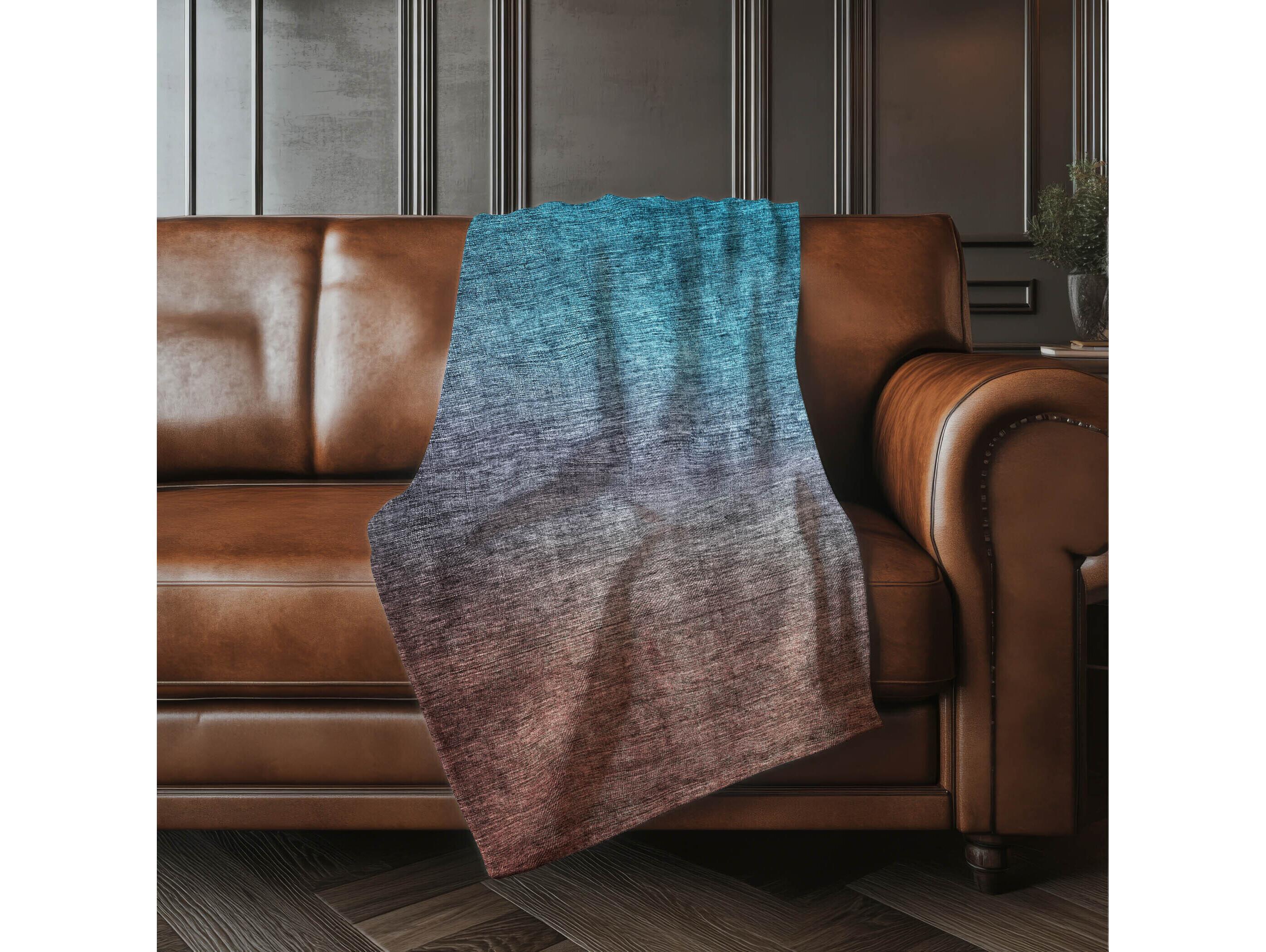 Dalyn Sherpa Teal Polyester Throw
