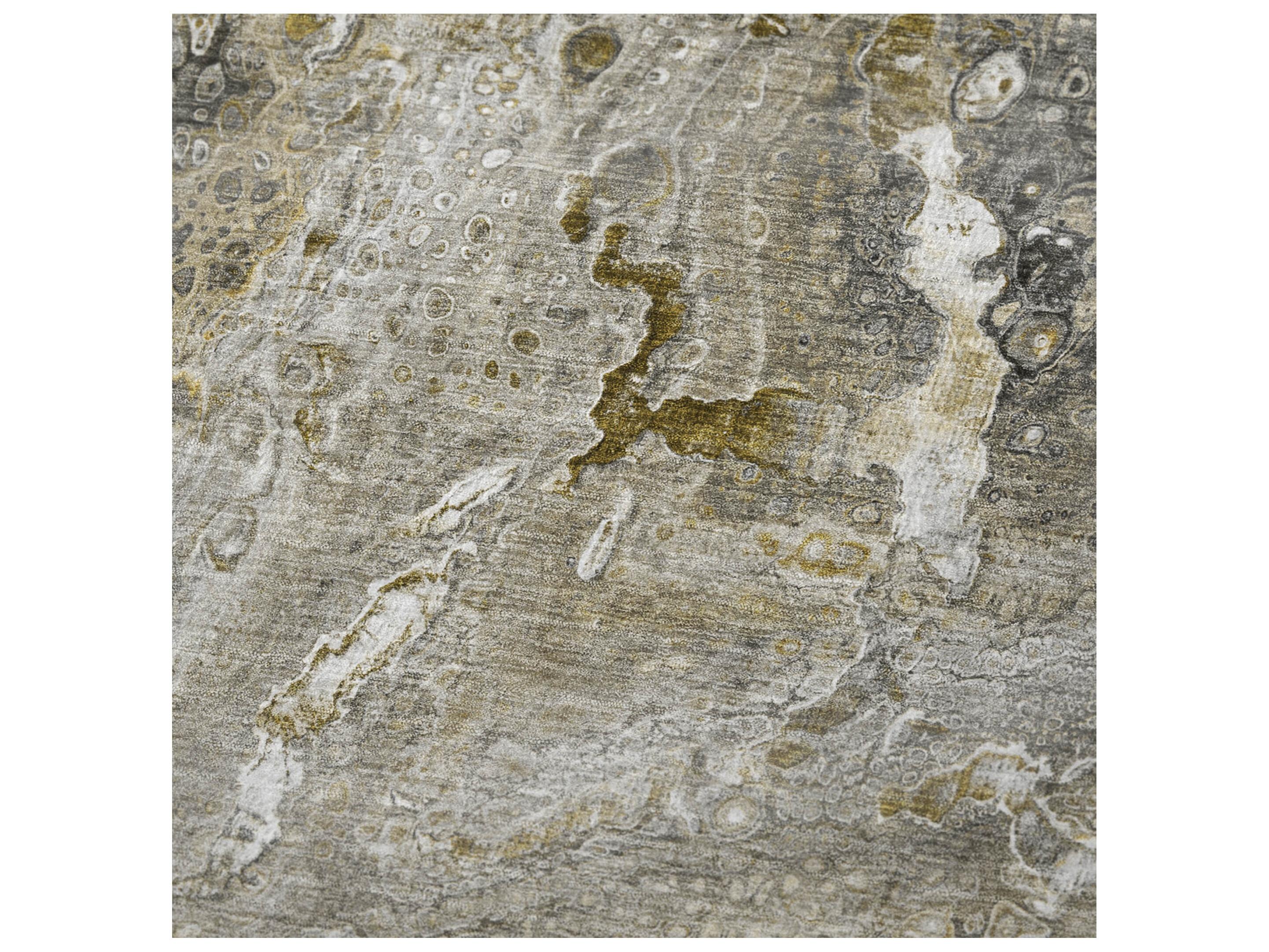 Dalyn Sherpa Brown Polyester Throw