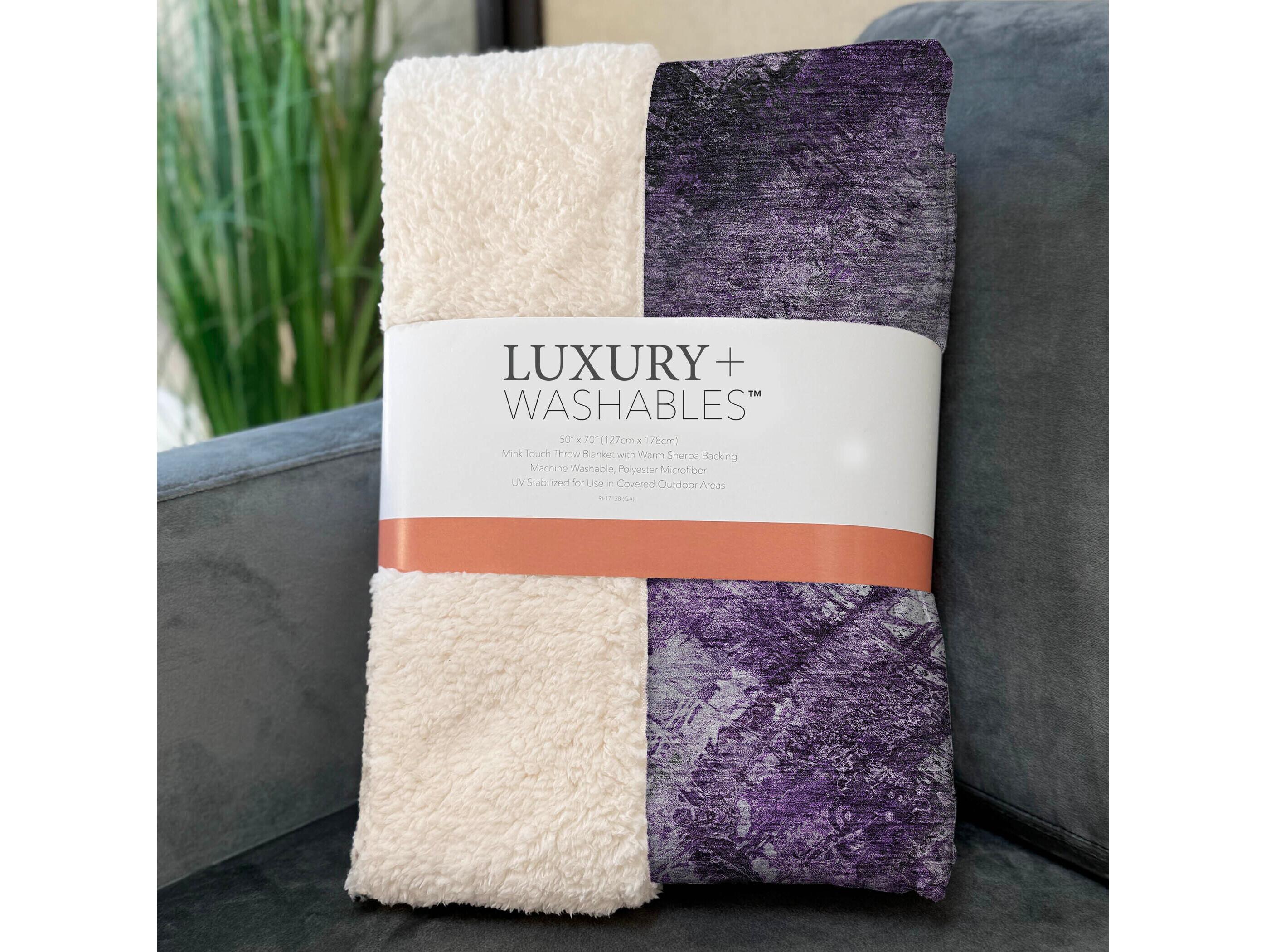 Dalyn Sherpa Purple Polyester Throw