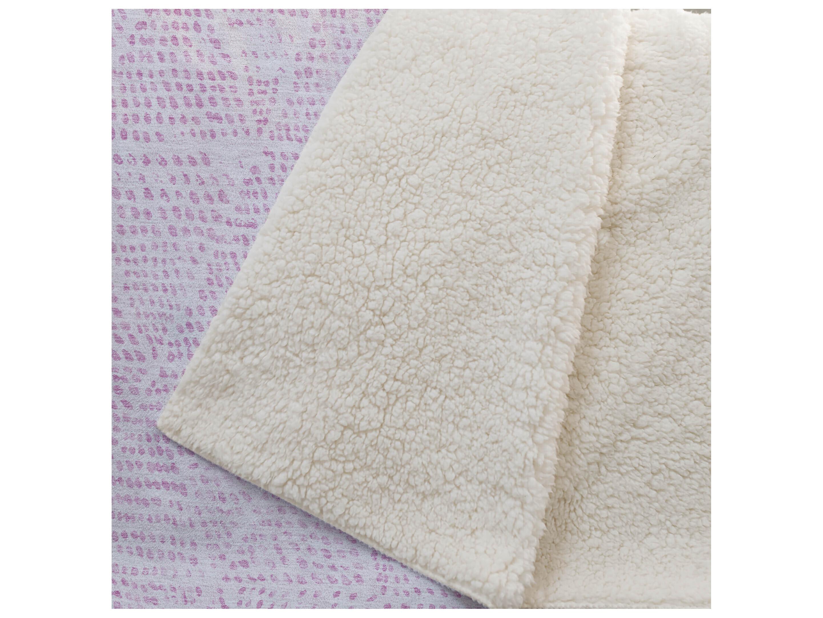 Dalyn Sherpa Pink Polyester Throw