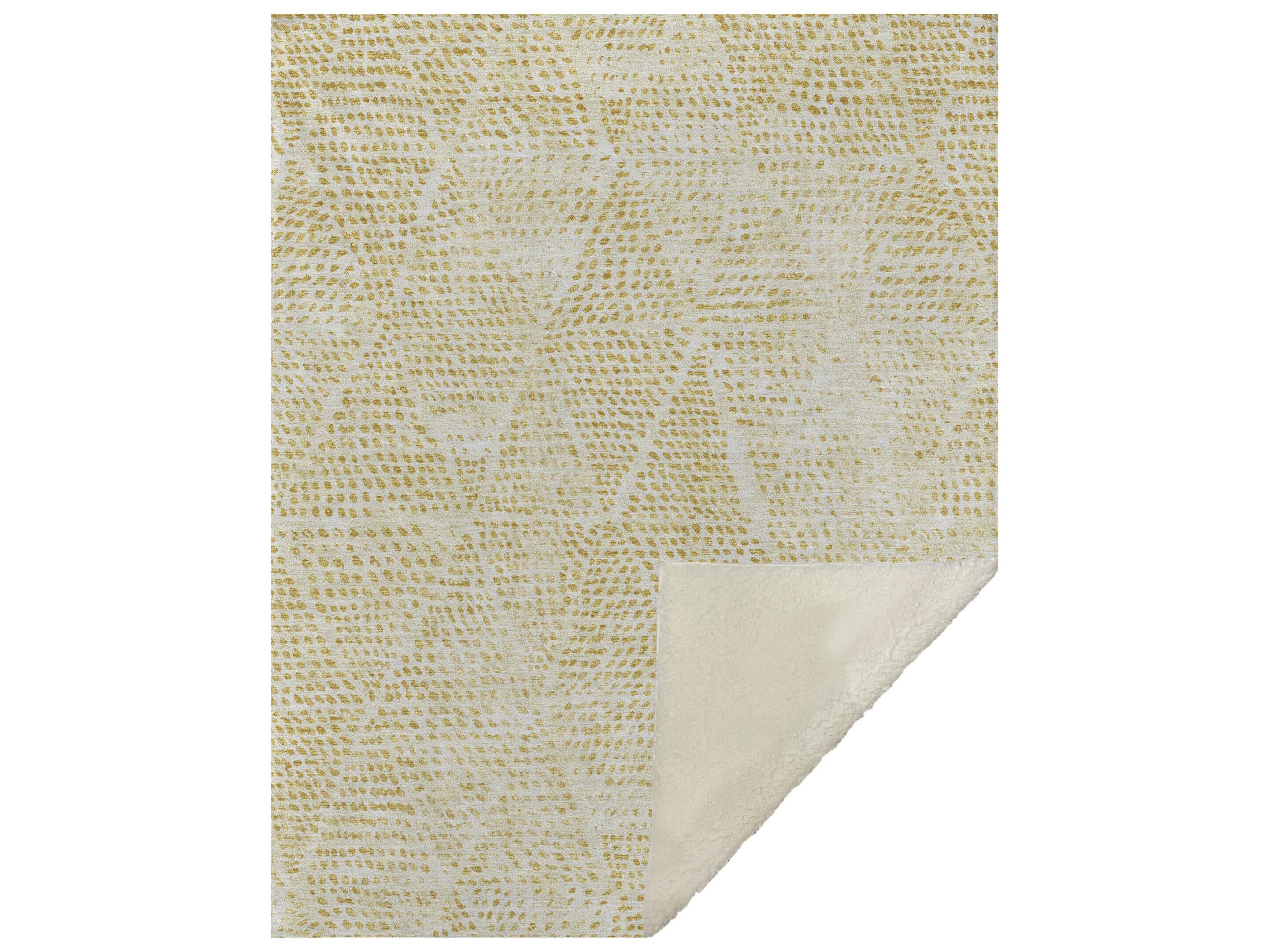 Dalyn Sherpa Gold Polyester Throw