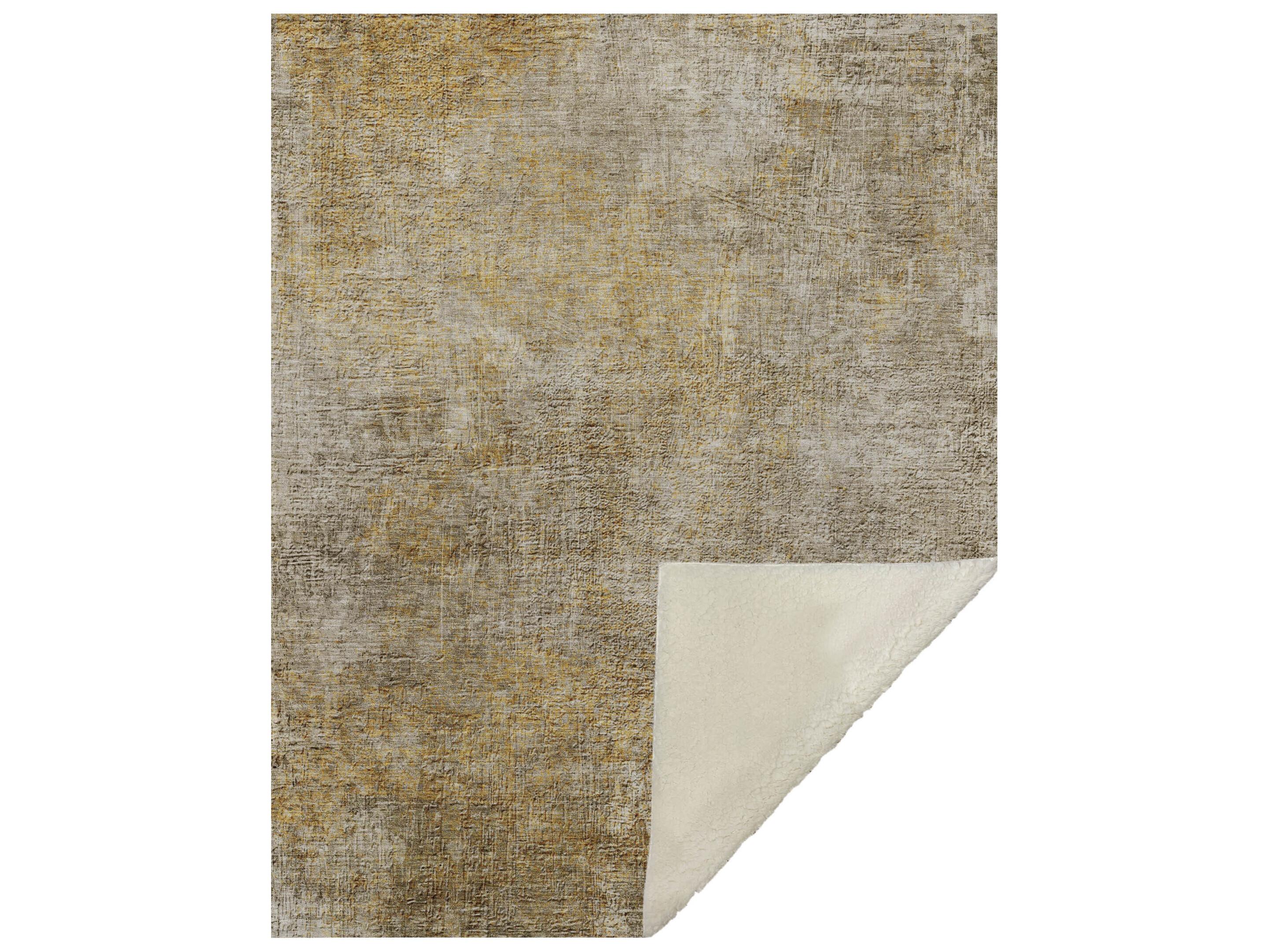 Dalyn Sherpa Brown Polyester Throw