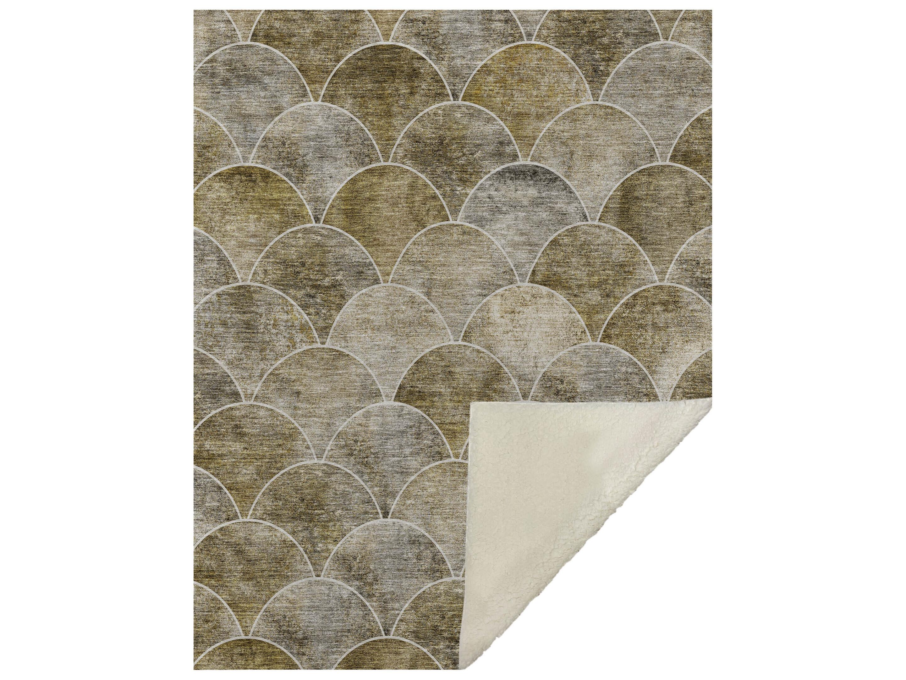 Dalyn Sherpa Brown Polyester Throw