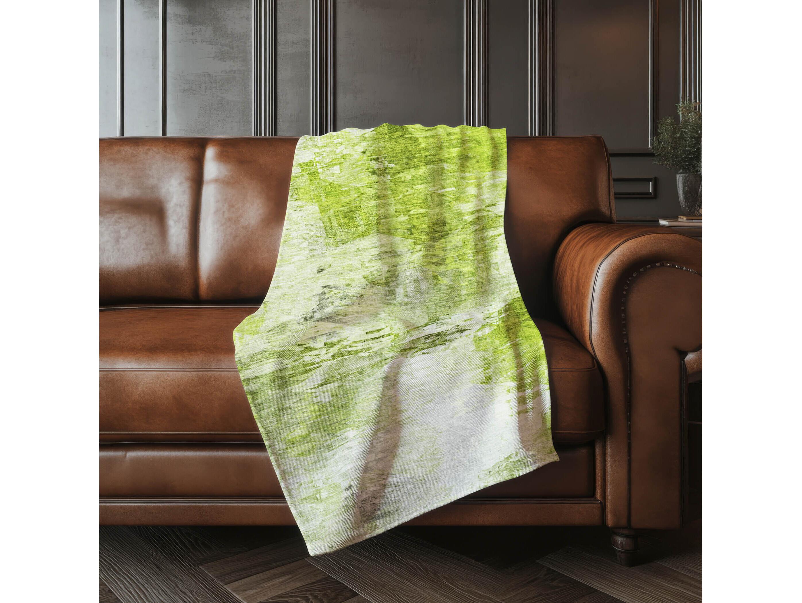 Dalyn Sherpa Green Polyester Throw