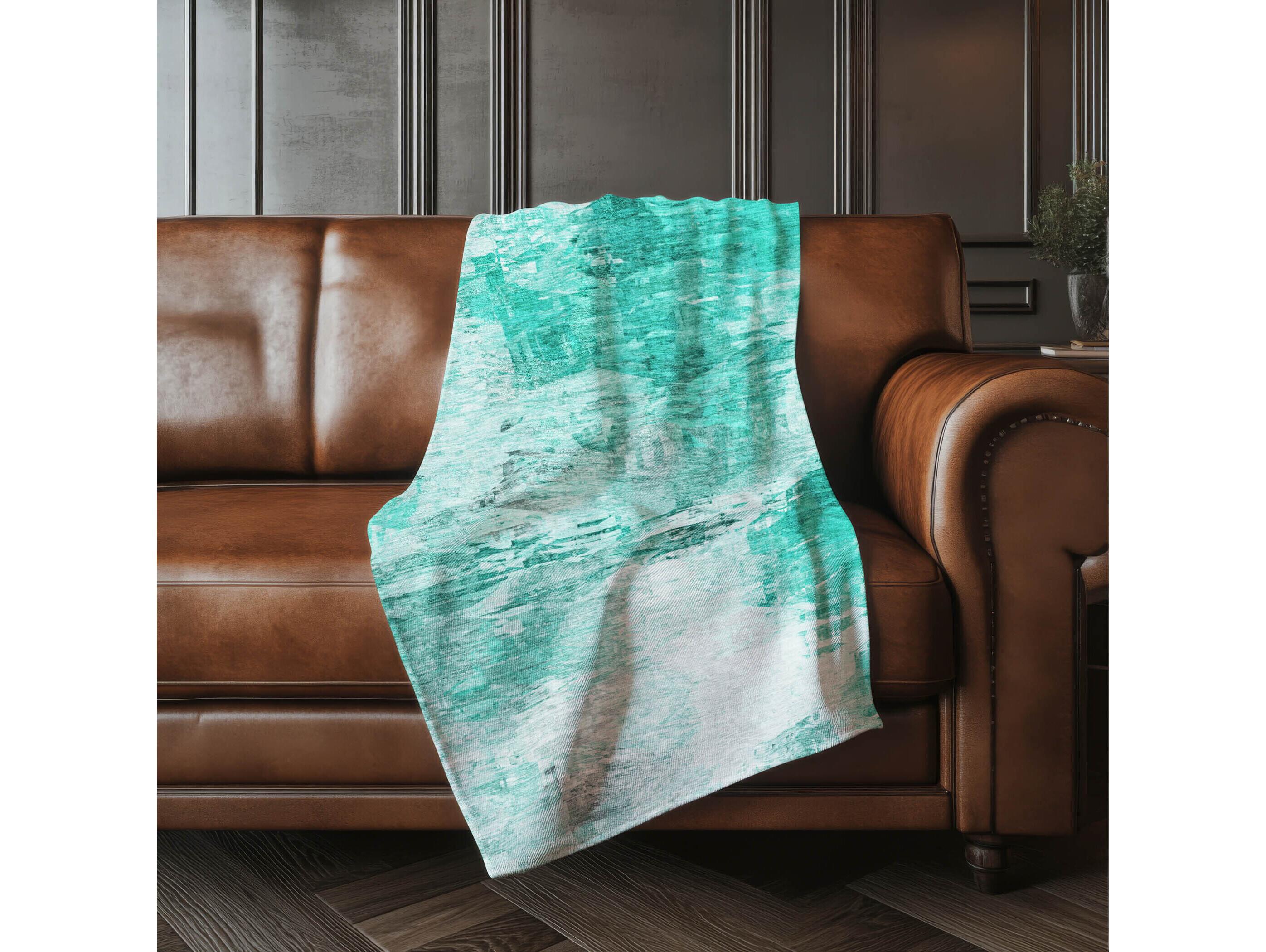 Dalyn Sherpa Teal Polyester Throw