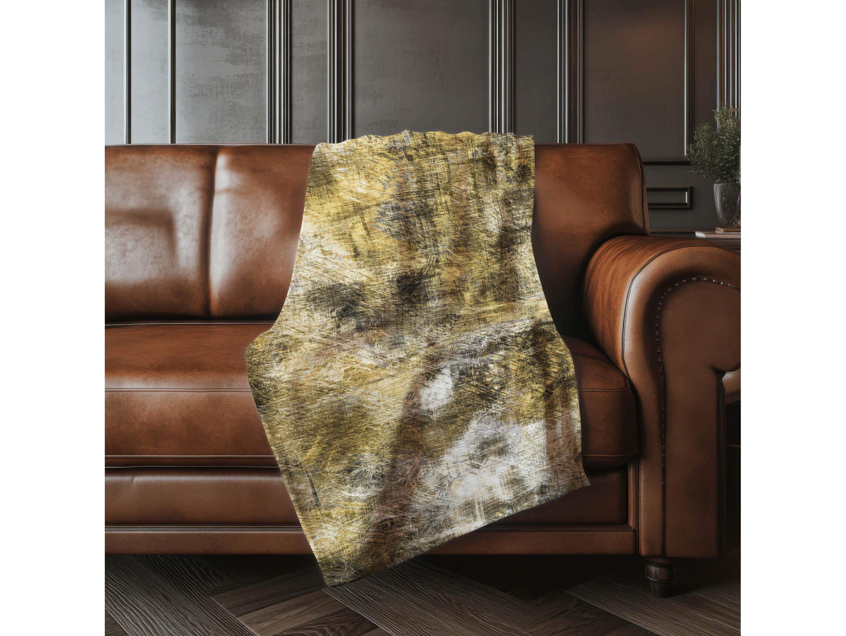 Dalyn Sherpa Brown Polyester Throw