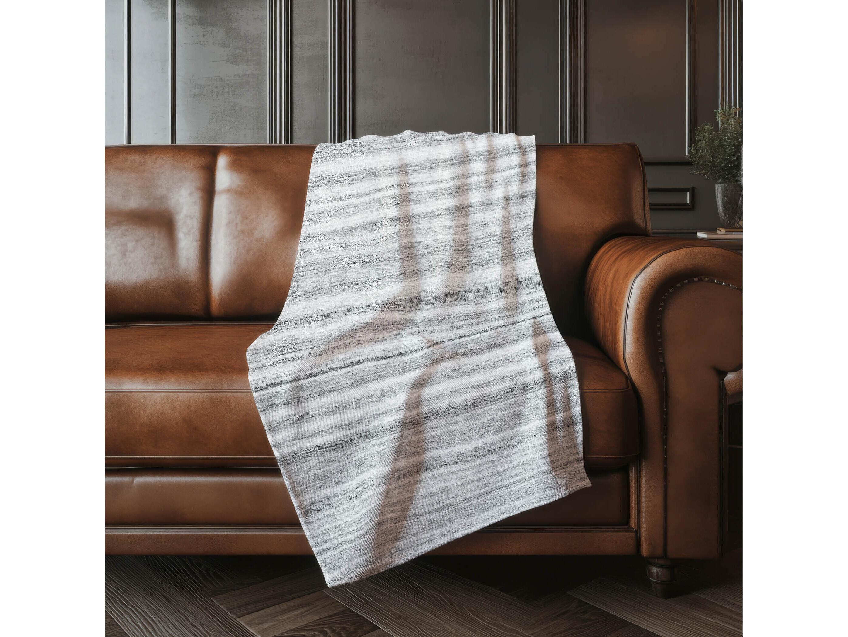 Dalyn Sherpa Gray Polyester Throw