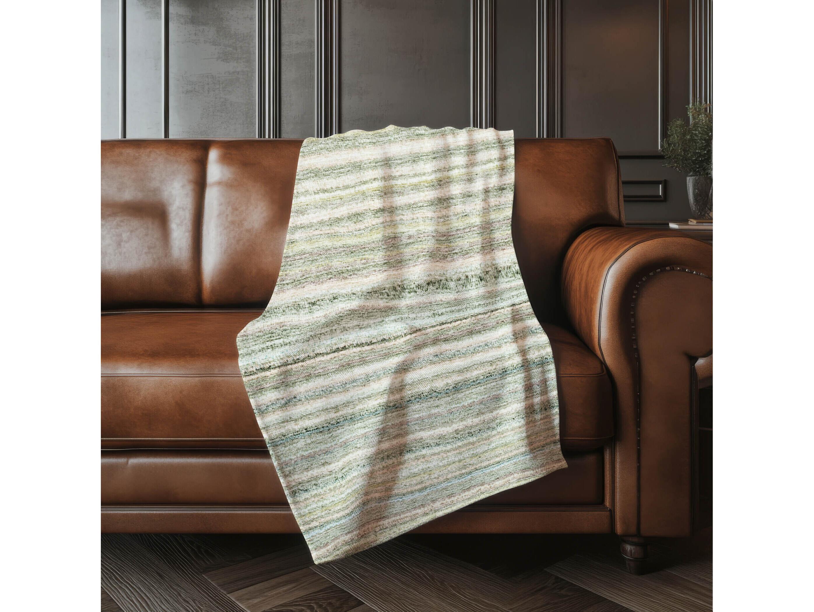 Dalyn Sherpa Green Polyester Throw