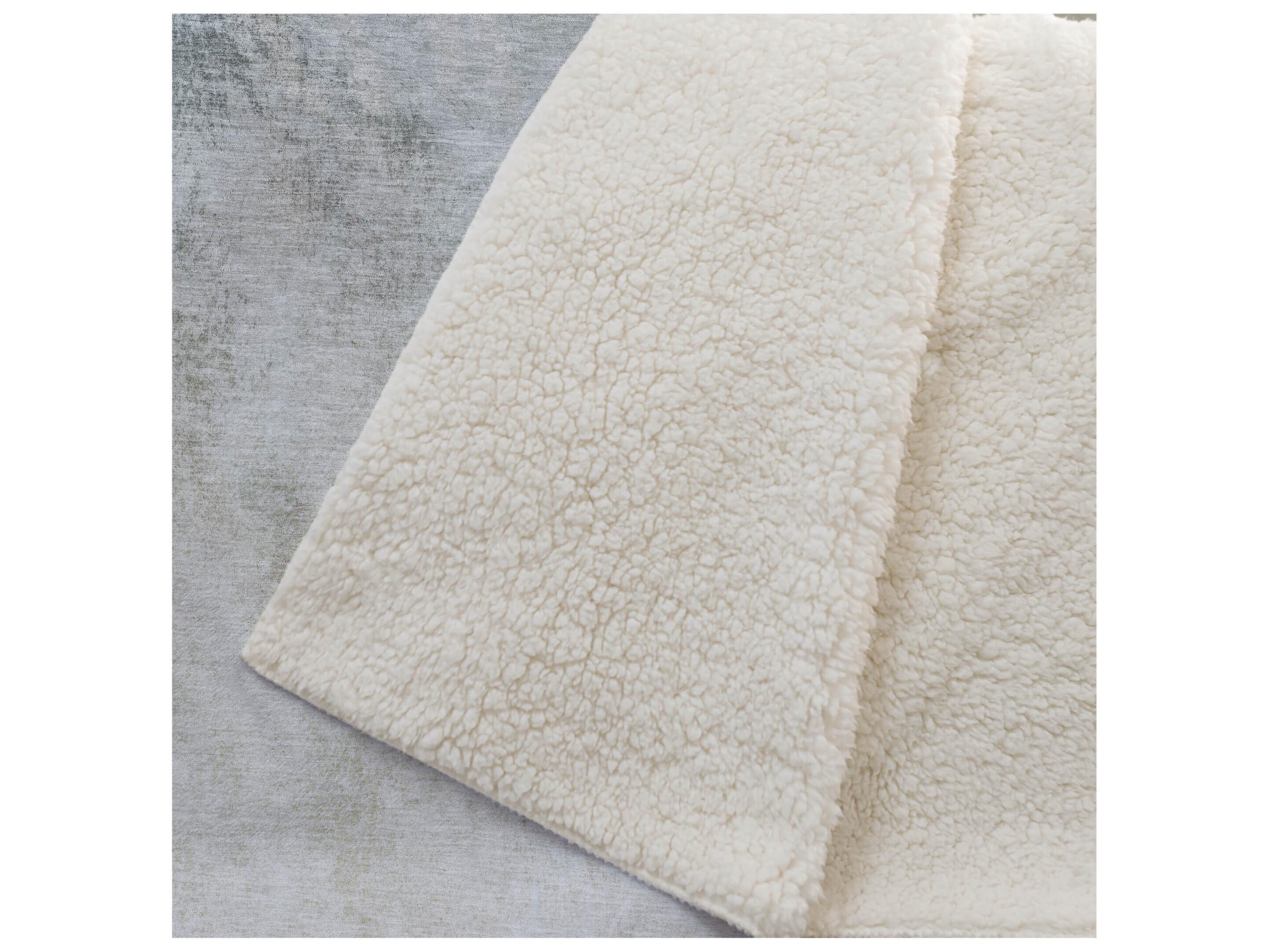 Dalyn Sherpa Brown Polyester Throw
