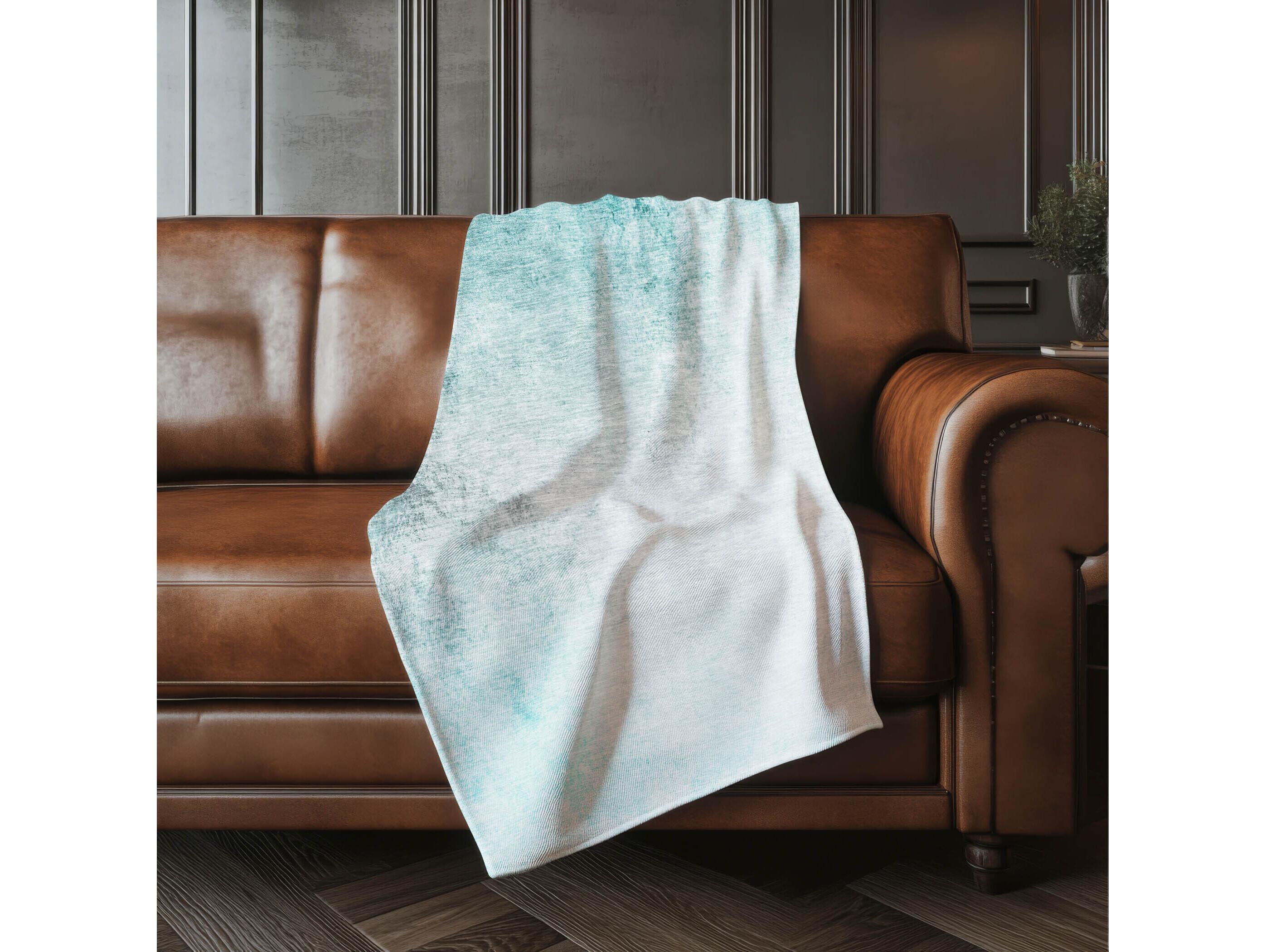 Dalyn Sherpa Teal Polyester Throw