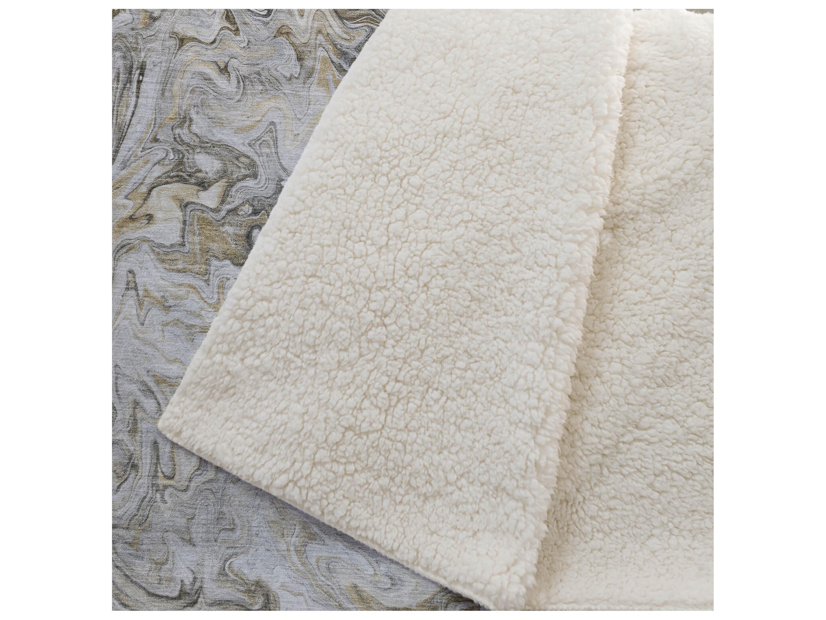 Dalyn Sherpa Brown Polyester Throw