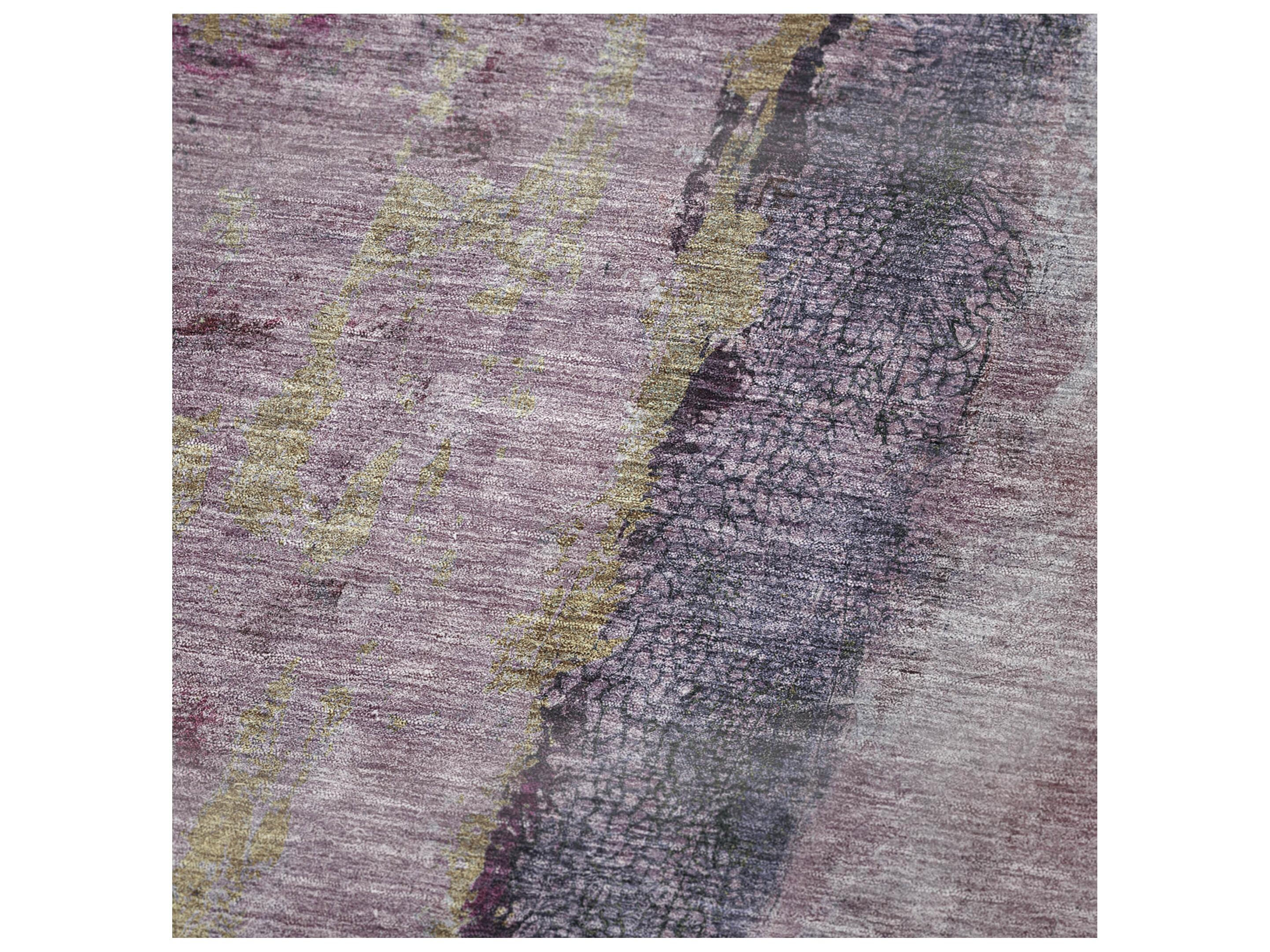 Dalyn Sherpa Pink Polyester Throw