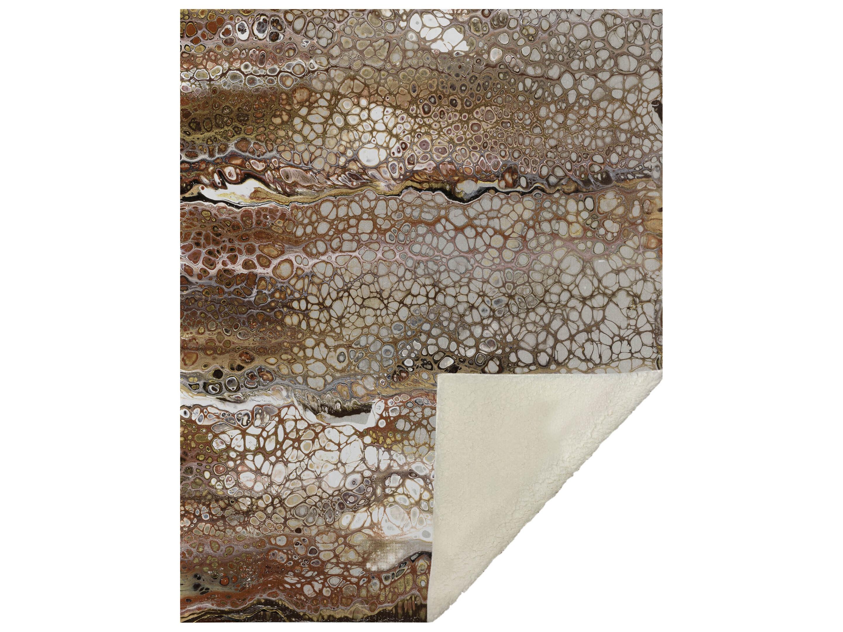 Dalyn Sherpa Brown Polyester Throw