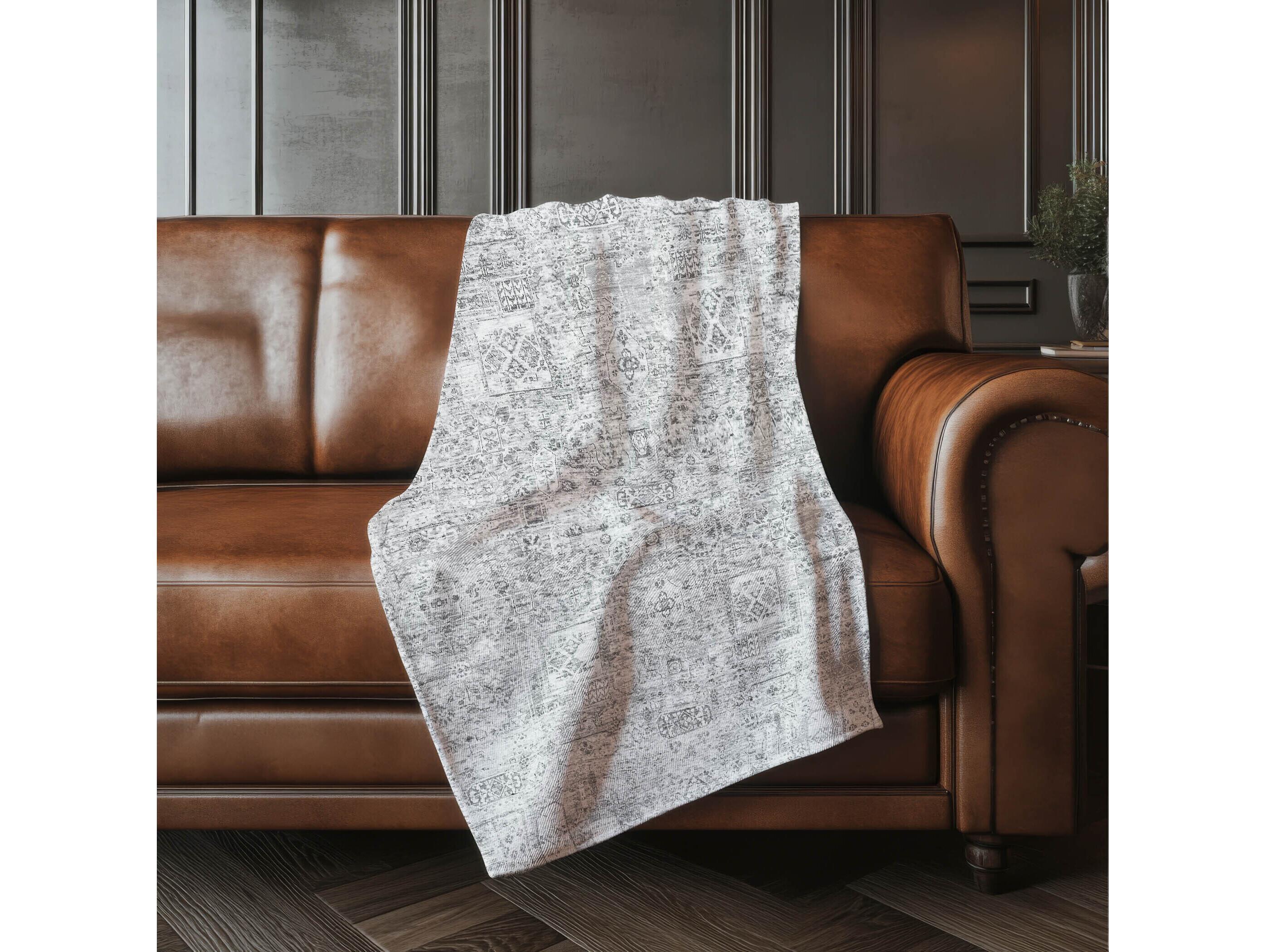 Dalyn Sherpa Gray Polyester Throw