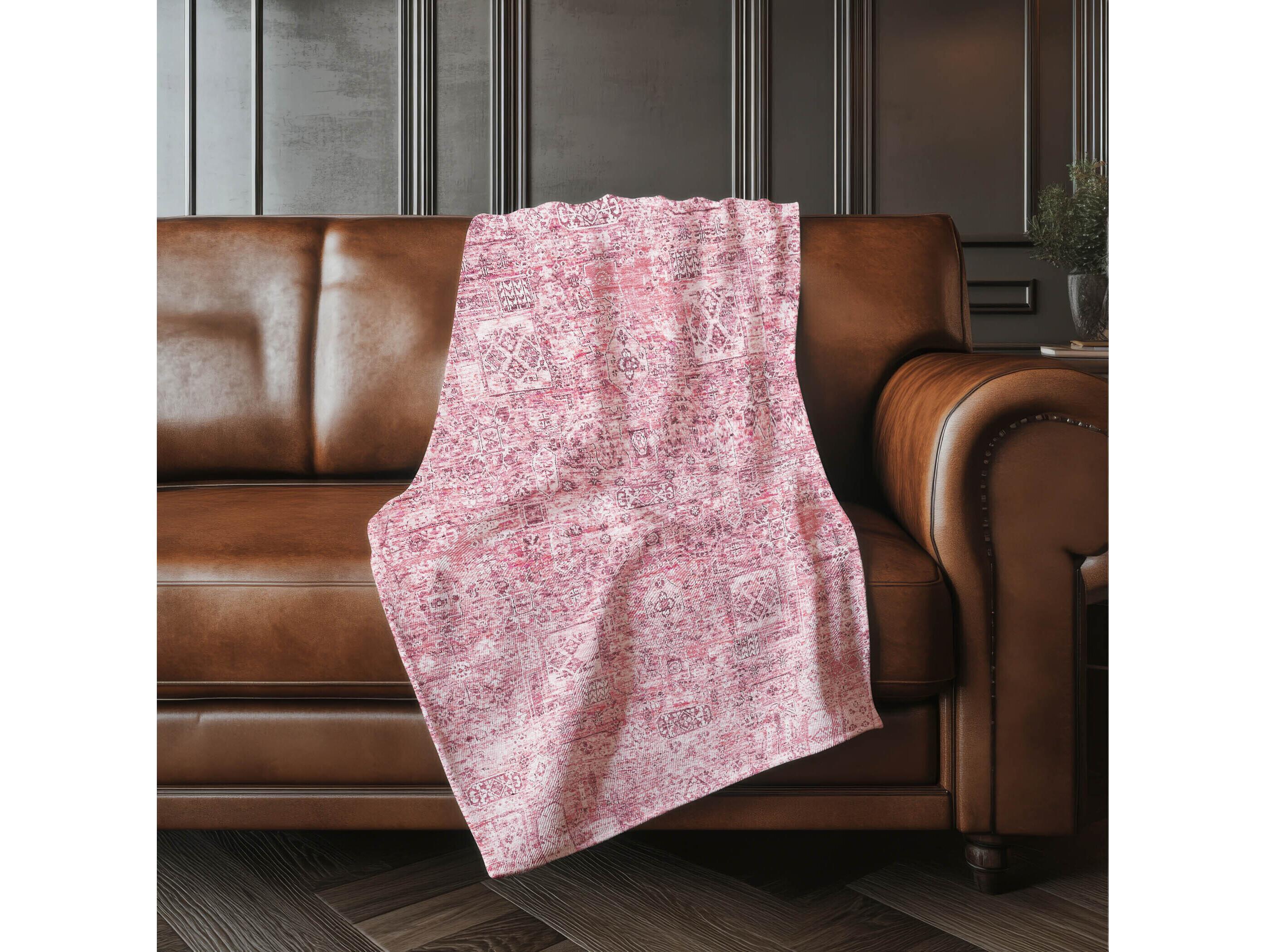 Dalyn Sherpa Pink Polyester Throw