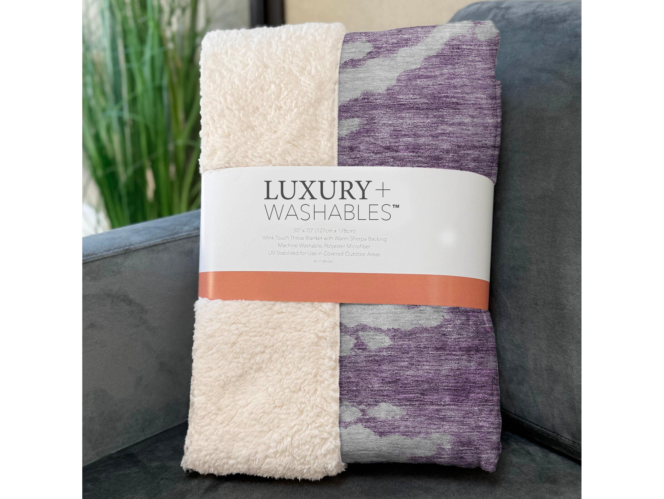 Dalyn Sherpa Purple Polyester Throw