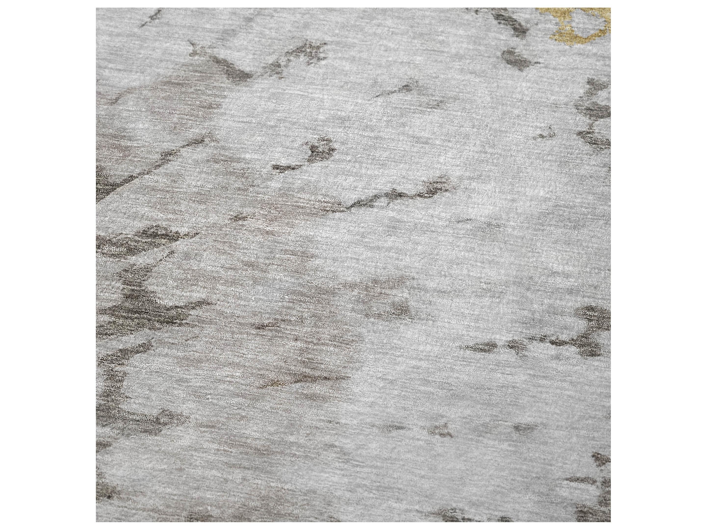 Dalyn Sherpa Brown Polyester Throw