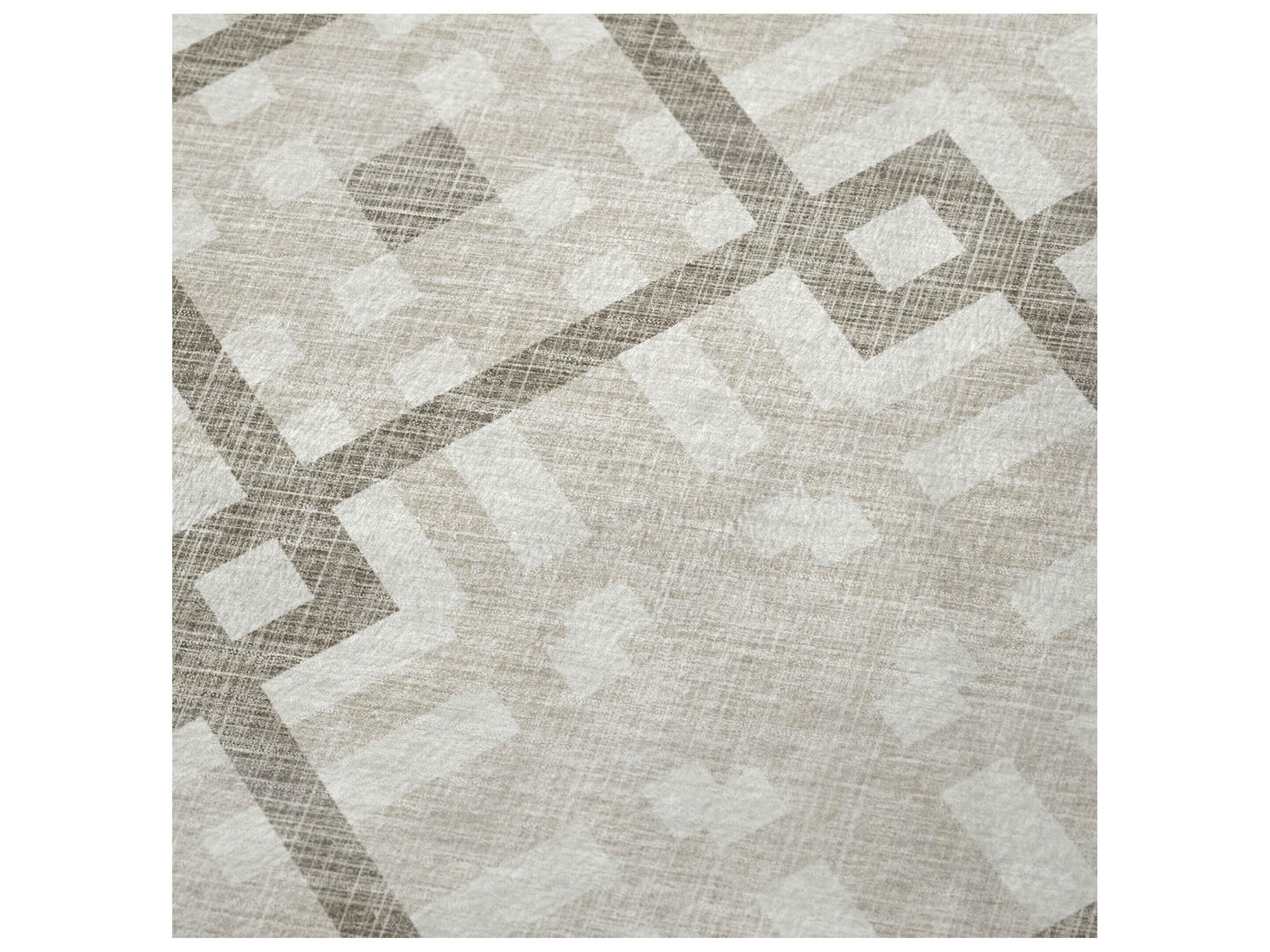 Dalyn Sherpa Brown Polyester Throw