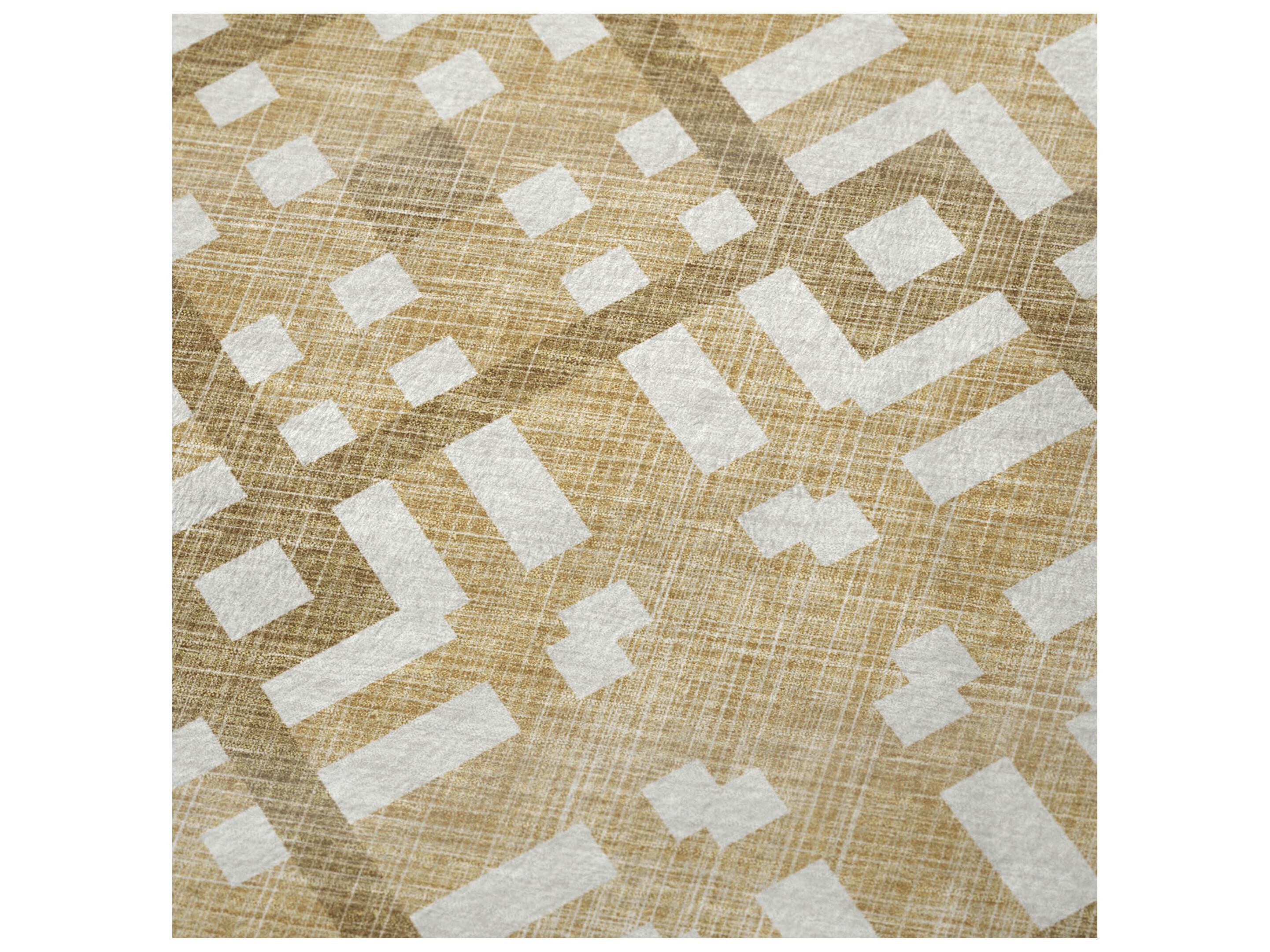 Dalyn Sherpa Gold Polyester Throw