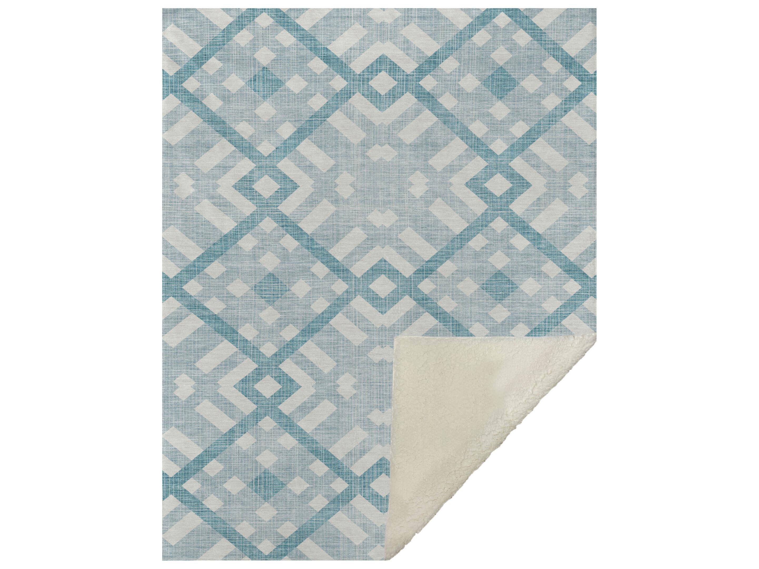 Dalyn Sherpa Teal Polyester Throw