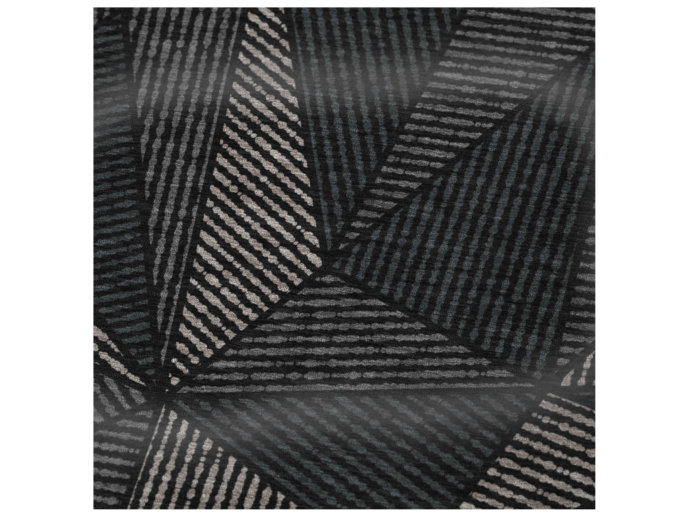 Dalyn Sherpa Black Polyester Throw