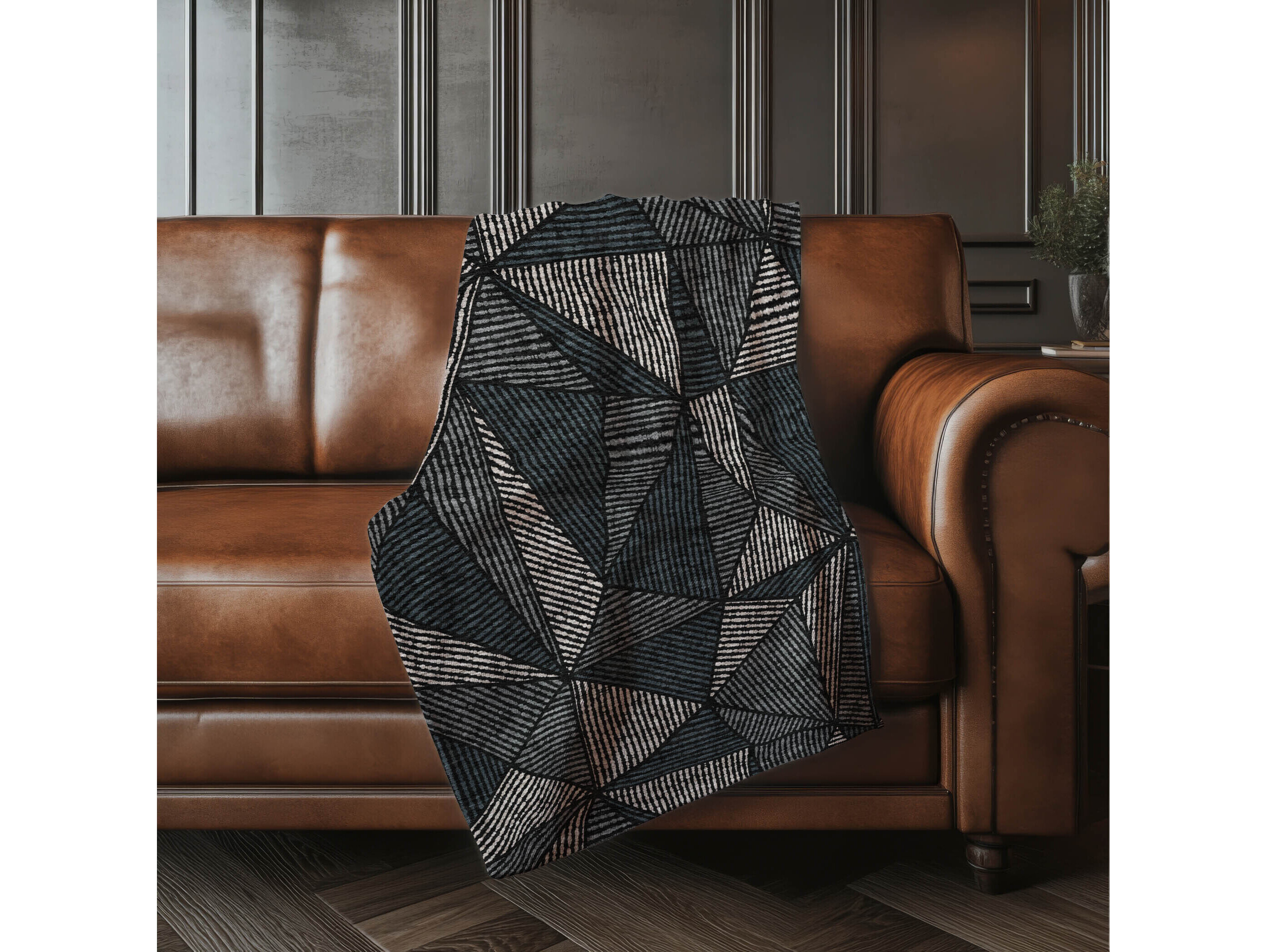 Dalyn Sherpa Black Polyester Throw