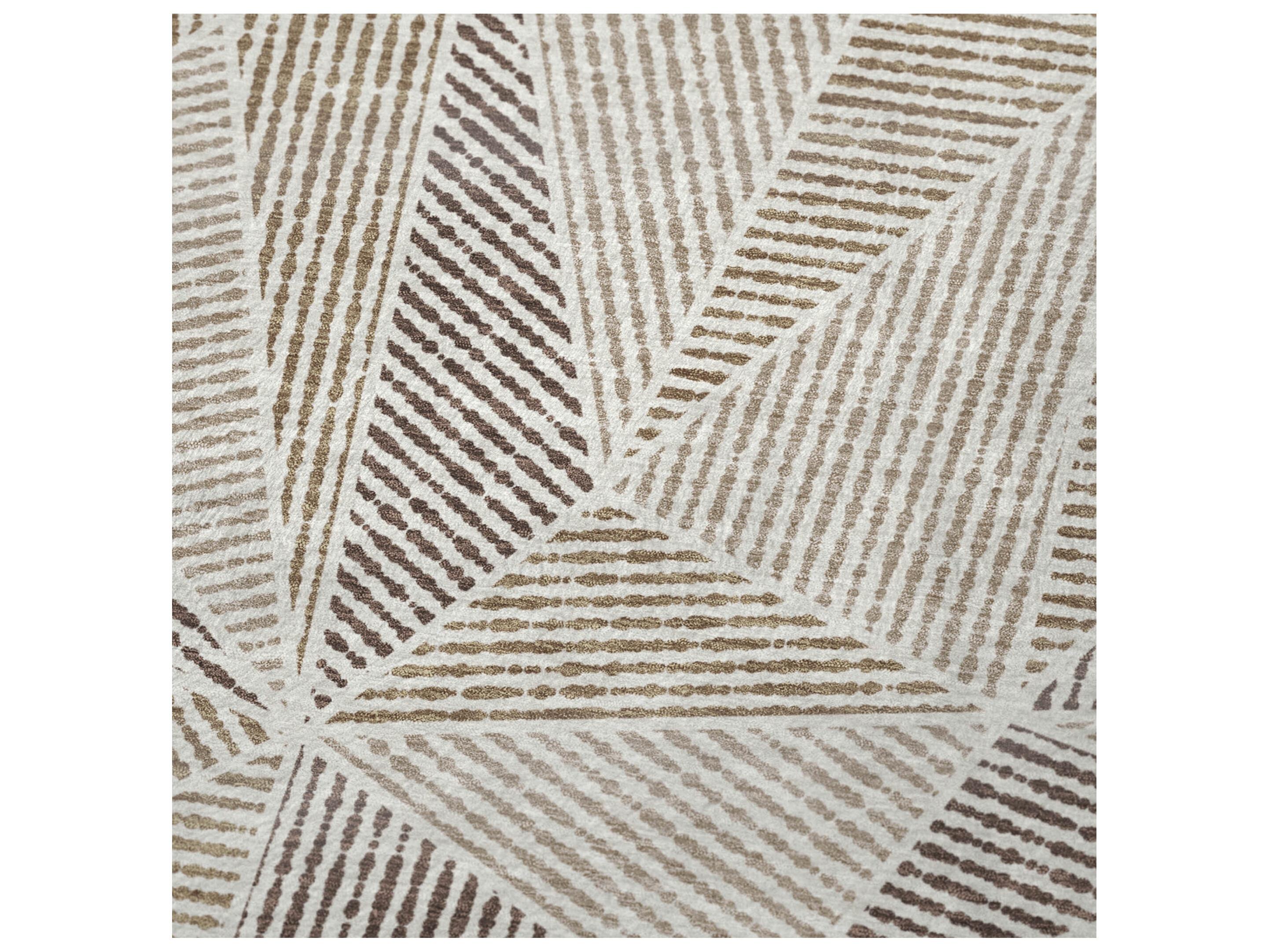 Dalyn Sherpa Brown Polyester Throw