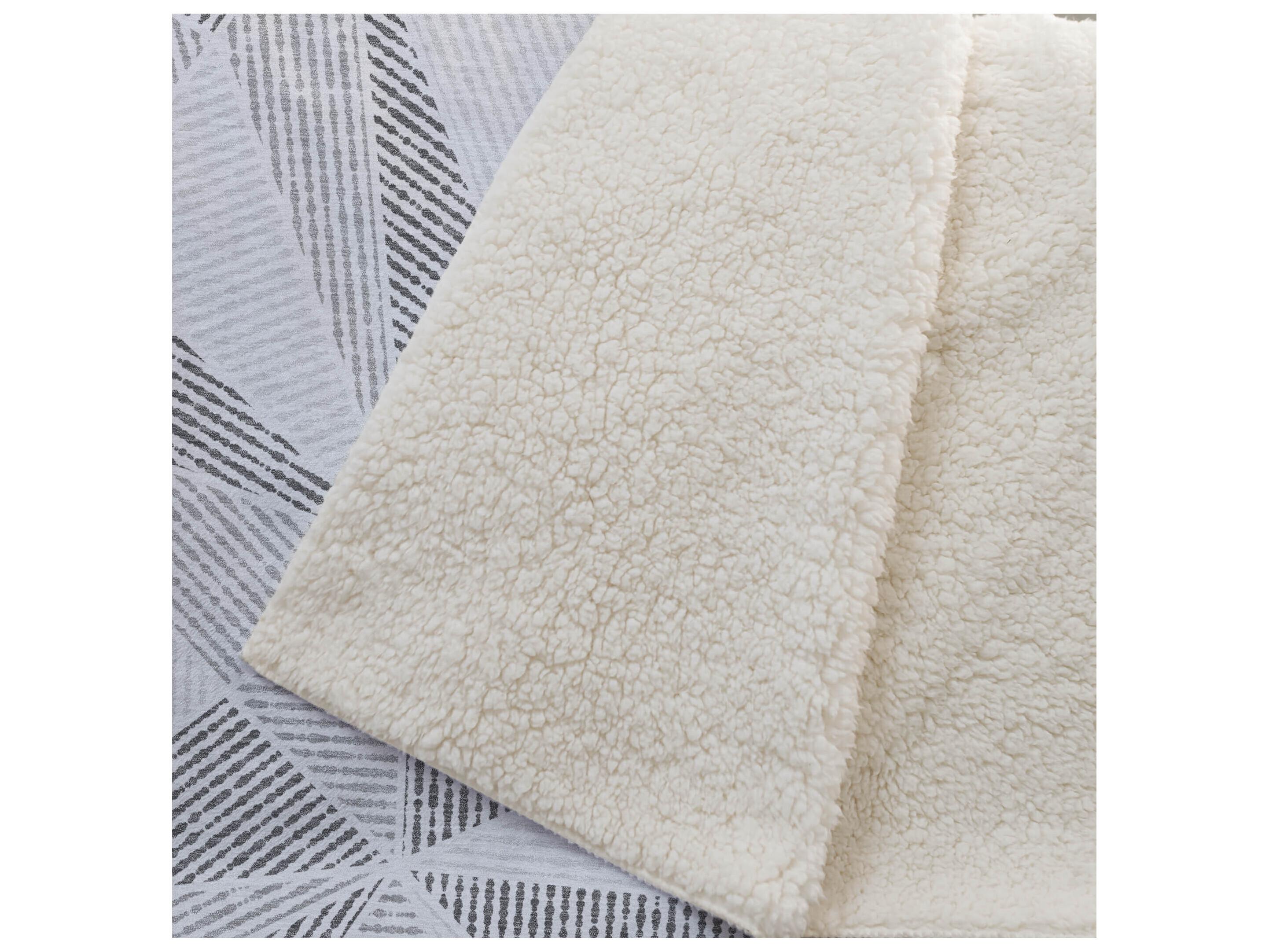 Dalyn Sherpa Gray Polyester Throw