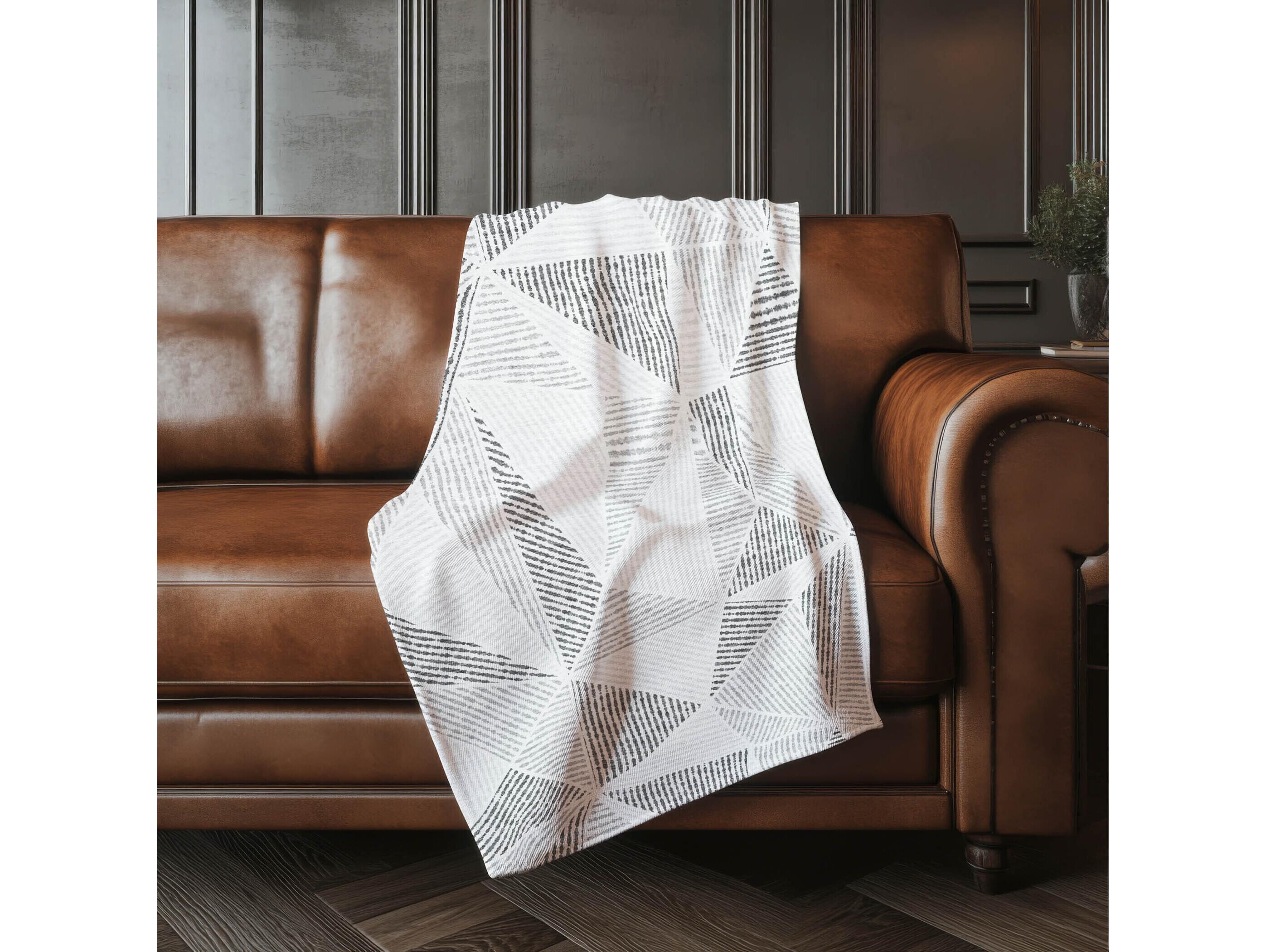 Dalyn Sherpa Gray Polyester Throw